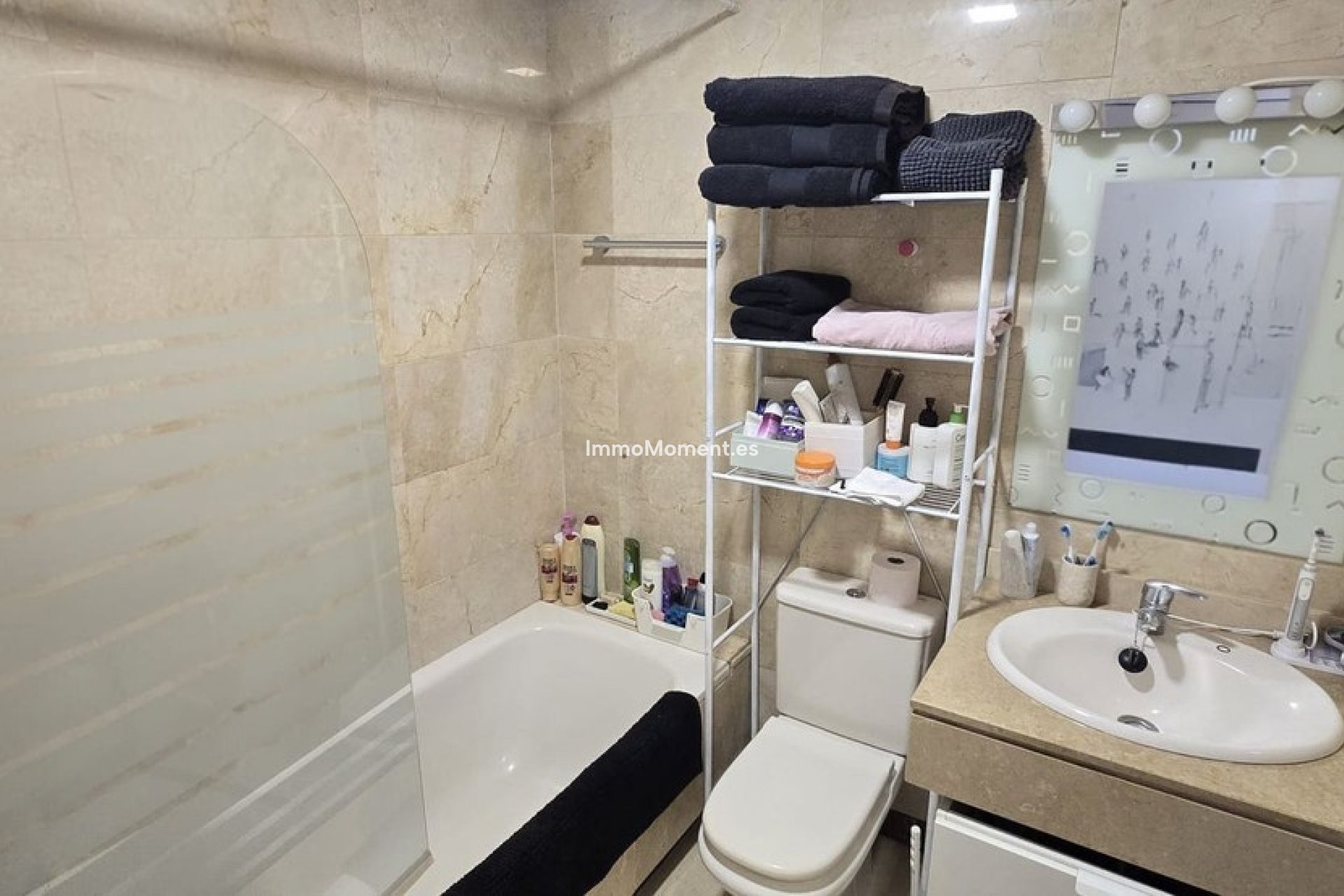 Resale - Apartment - Estepona - Bel Air