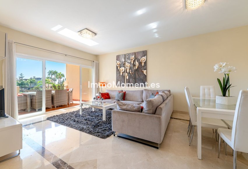 Resale - Apartment - Estepona - Bel Air