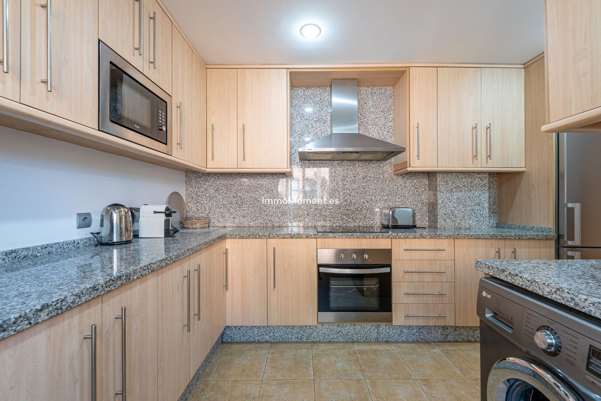Resale - Apartment - Estepona - Bel Air