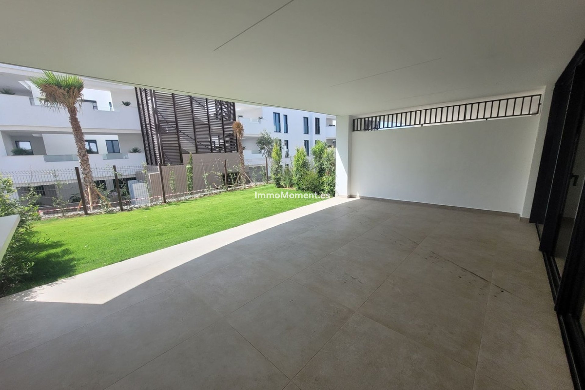 Resale - Apartment - Estepona - Bel Air