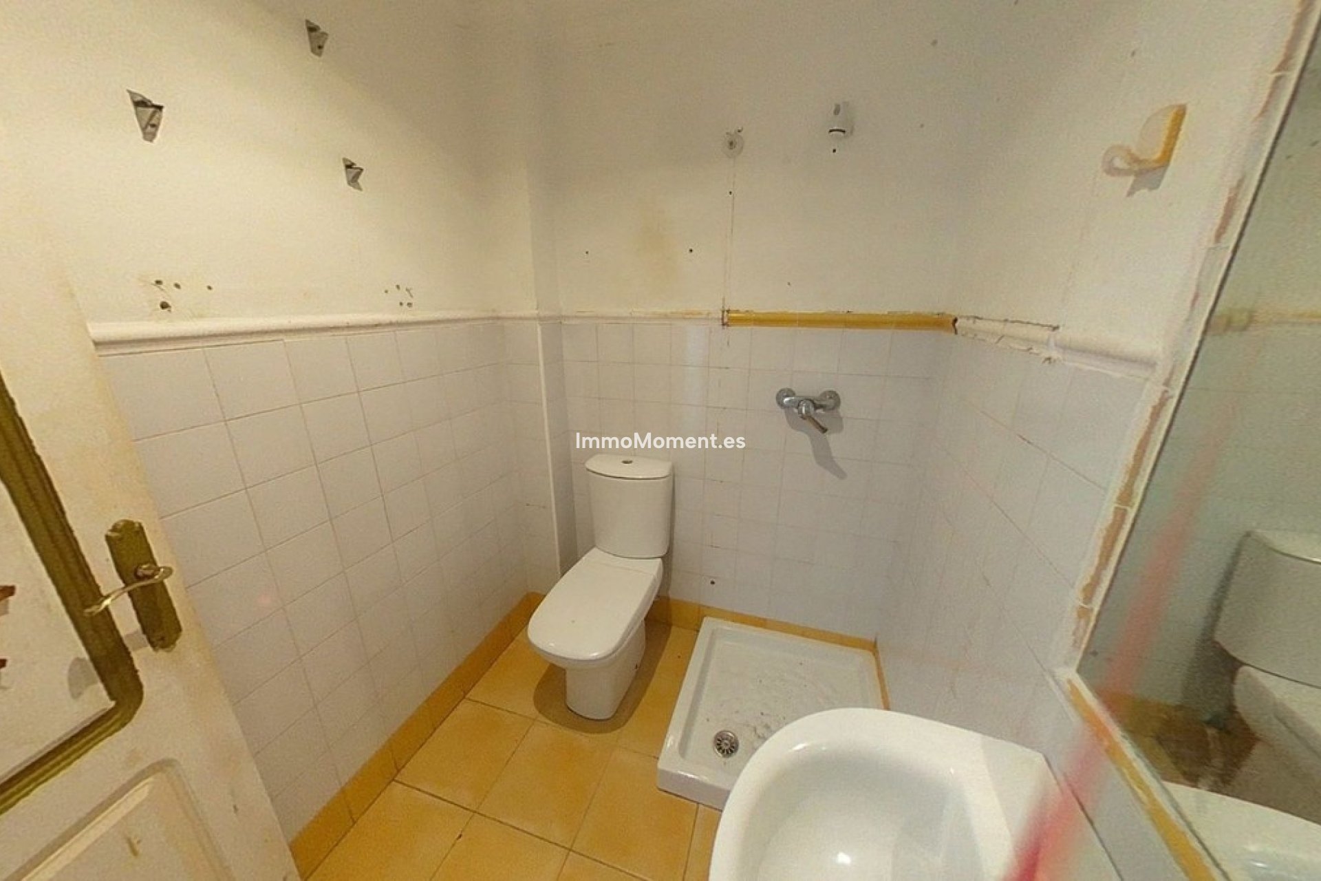 Resale - Apartment - Estepona - Bel Air