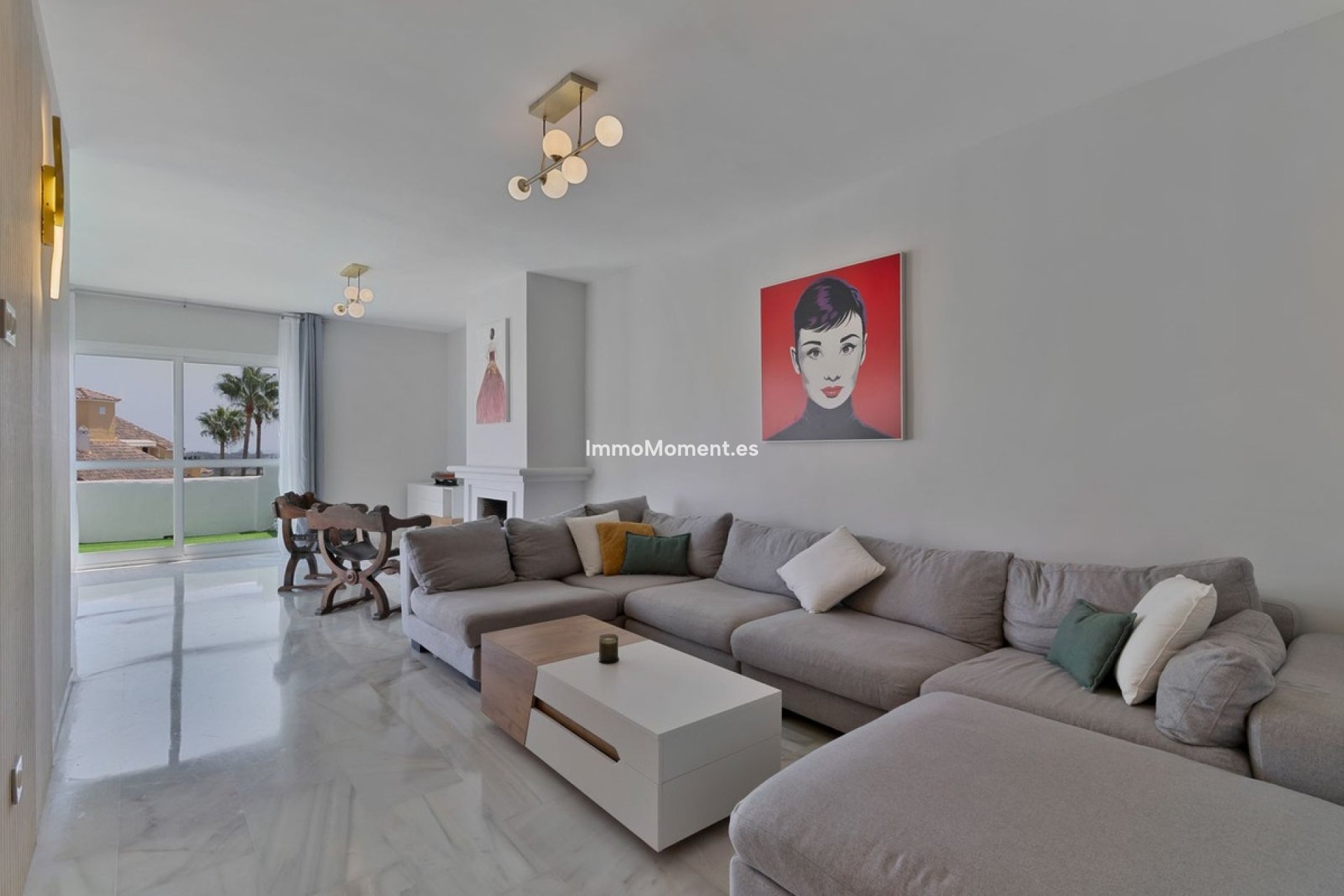 Resale - Apartment - Estepona - Bel Air