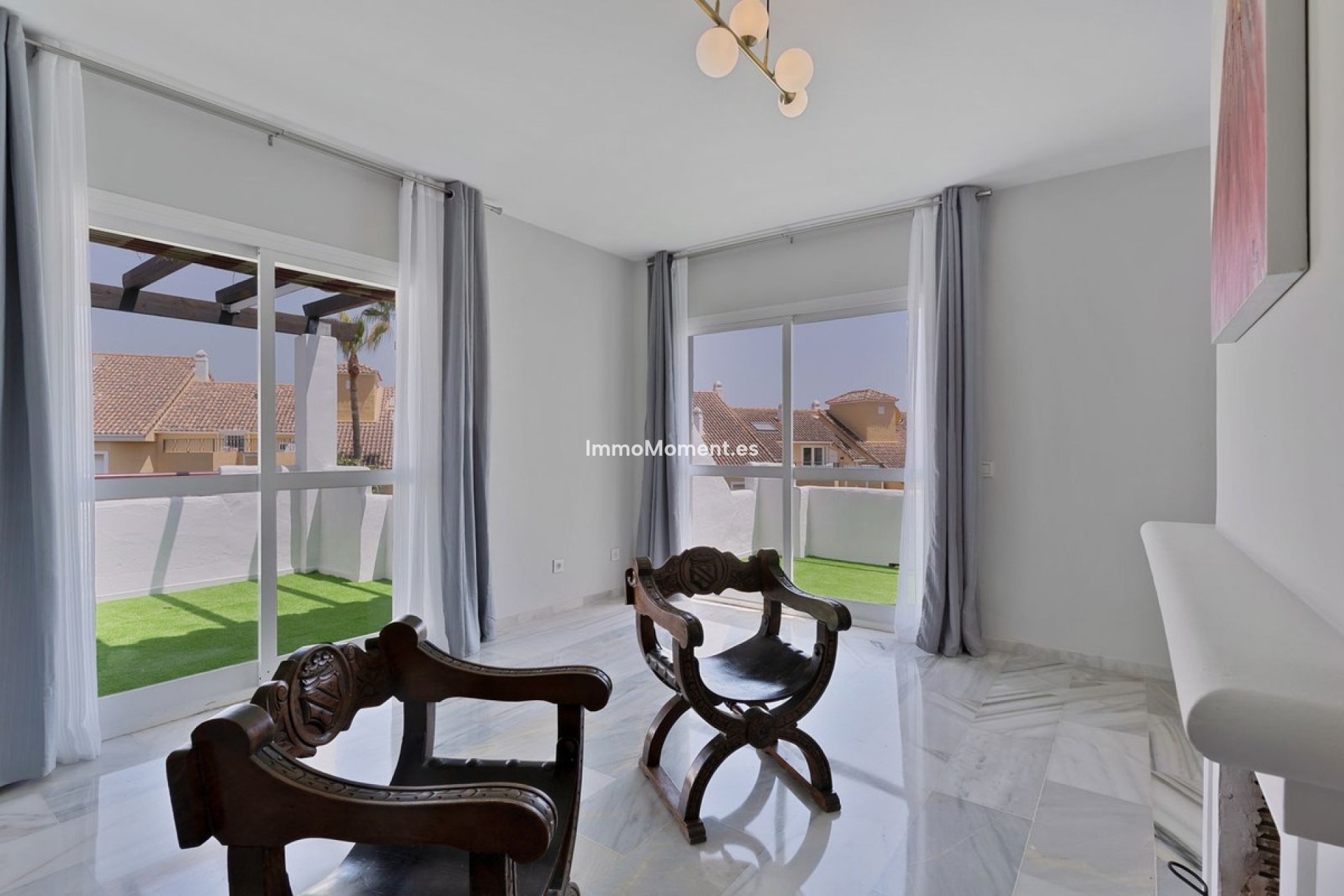 Resale - Apartment - Estepona - Bel Air