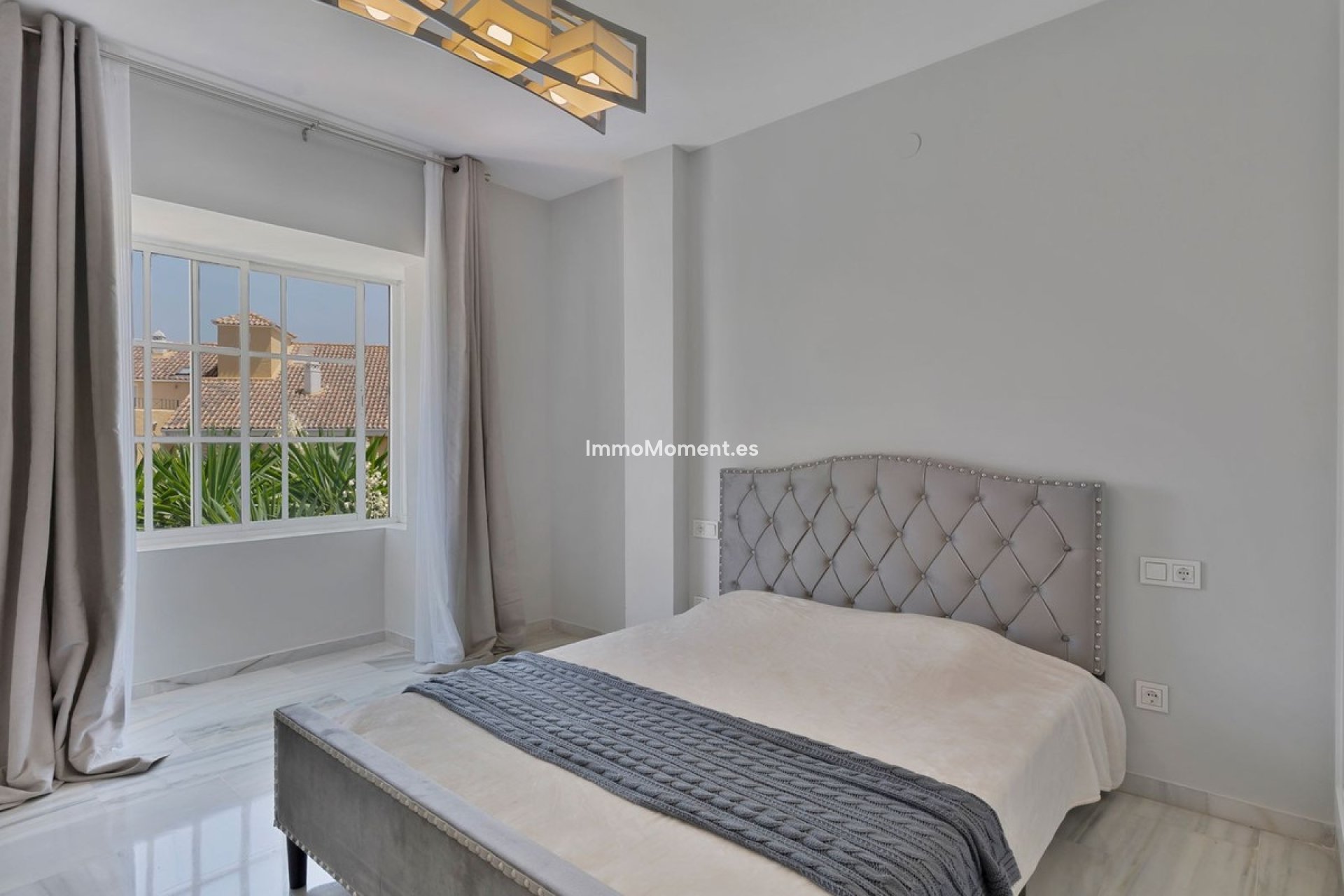 Resale - Apartment - Estepona - Bel Air