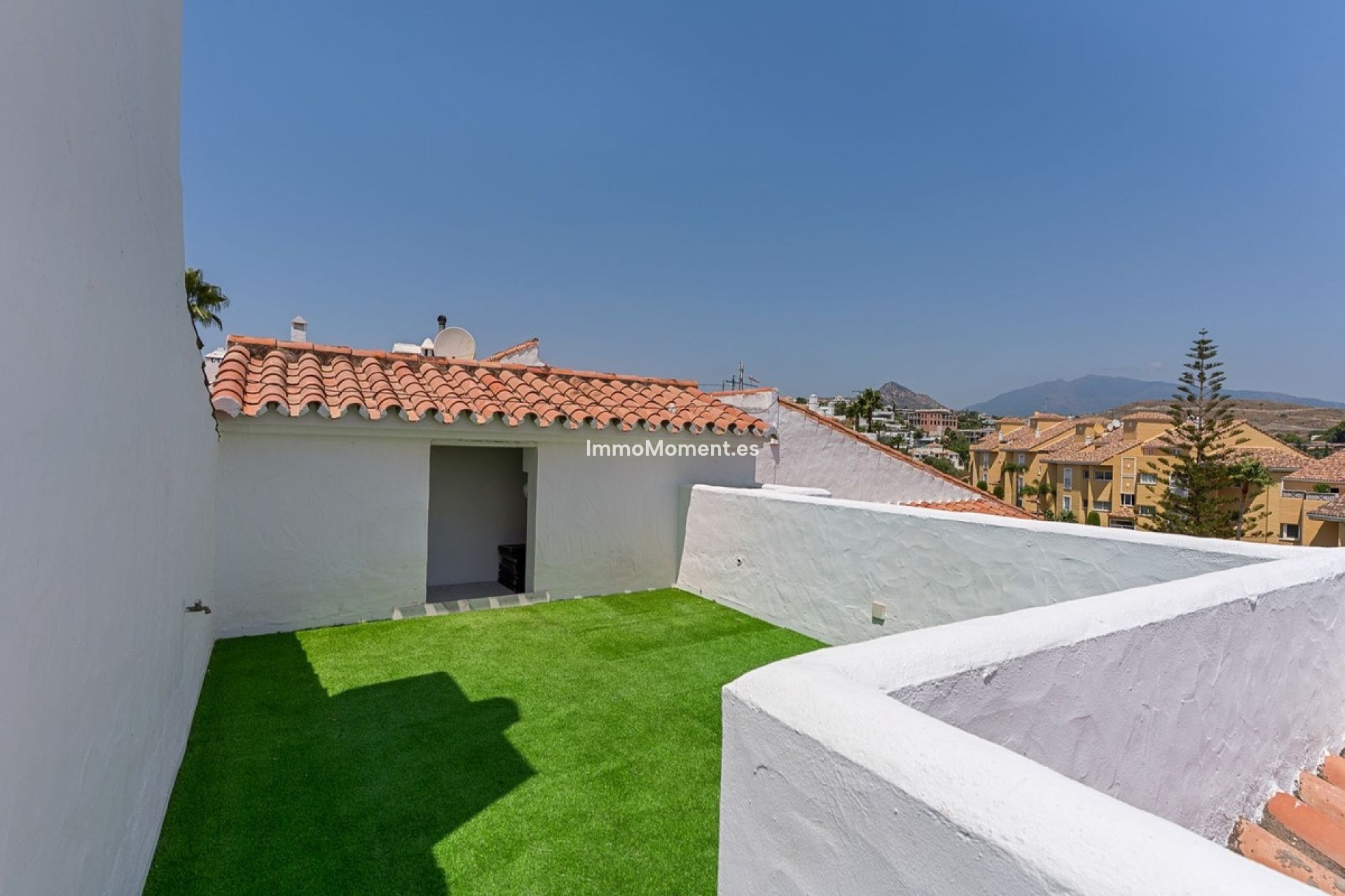 Resale - Apartment - Estepona - Bel Air