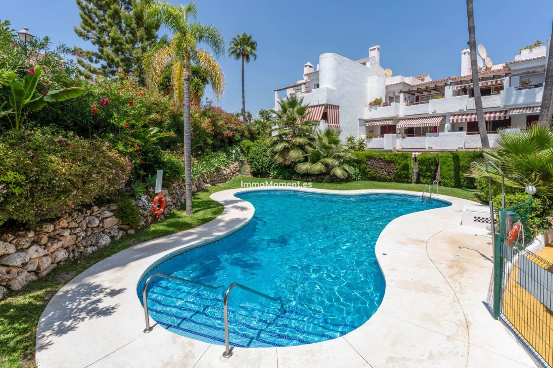 Resale - Apartment - Estepona - Bel Air