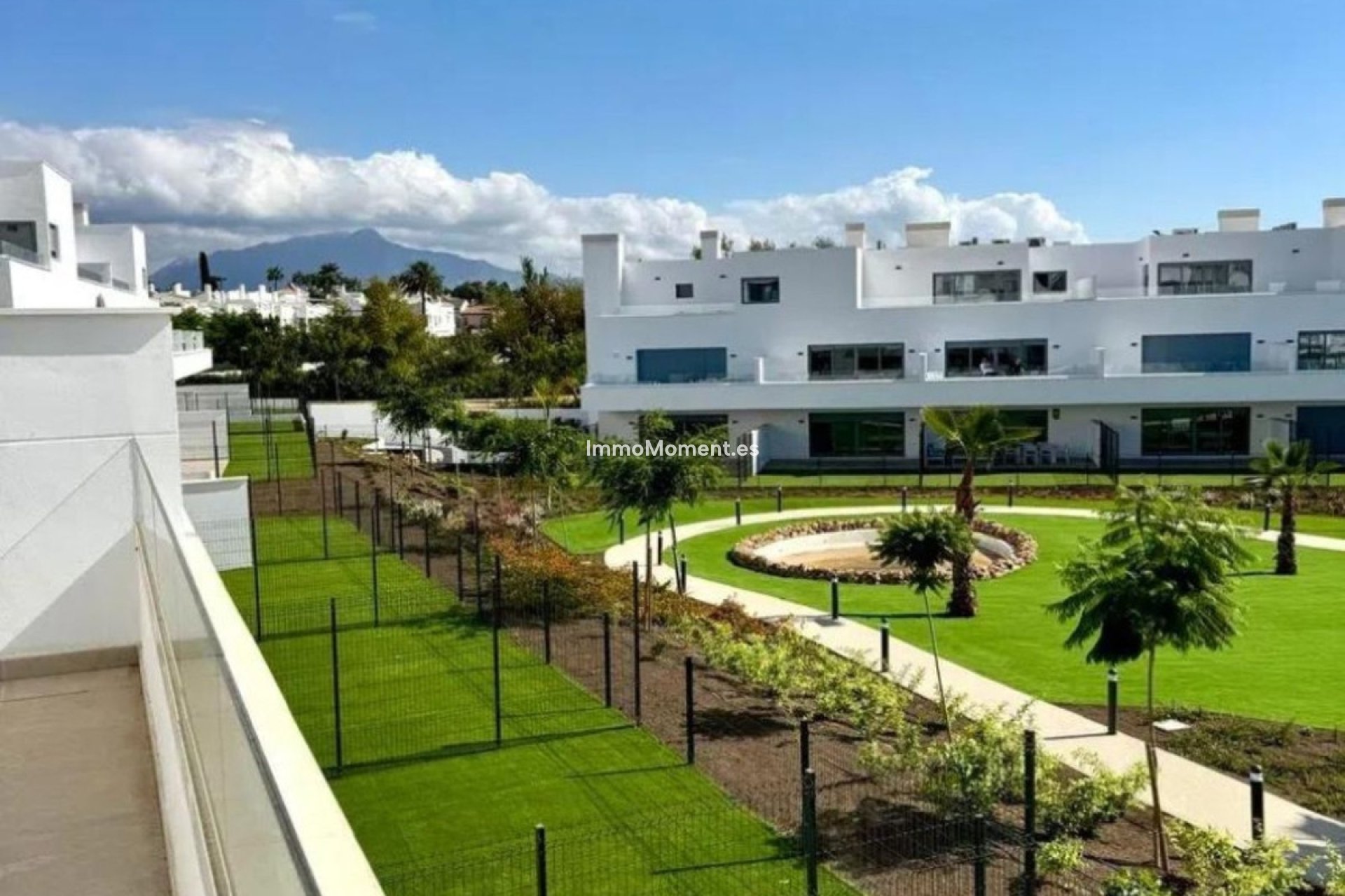 Resale - Apartment - Estepona - Bel Air