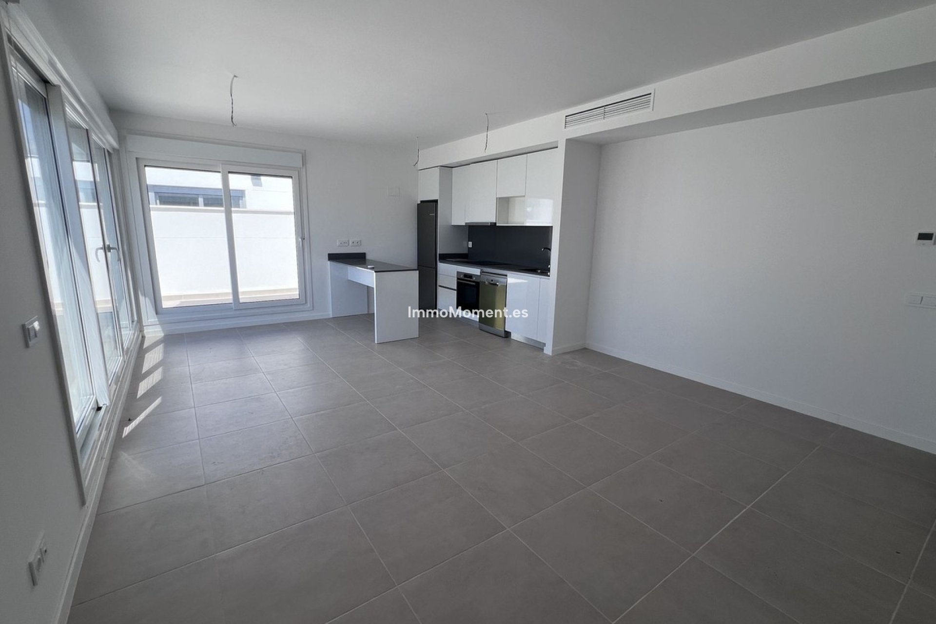Resale - Apartment - Estepona - Bel Air