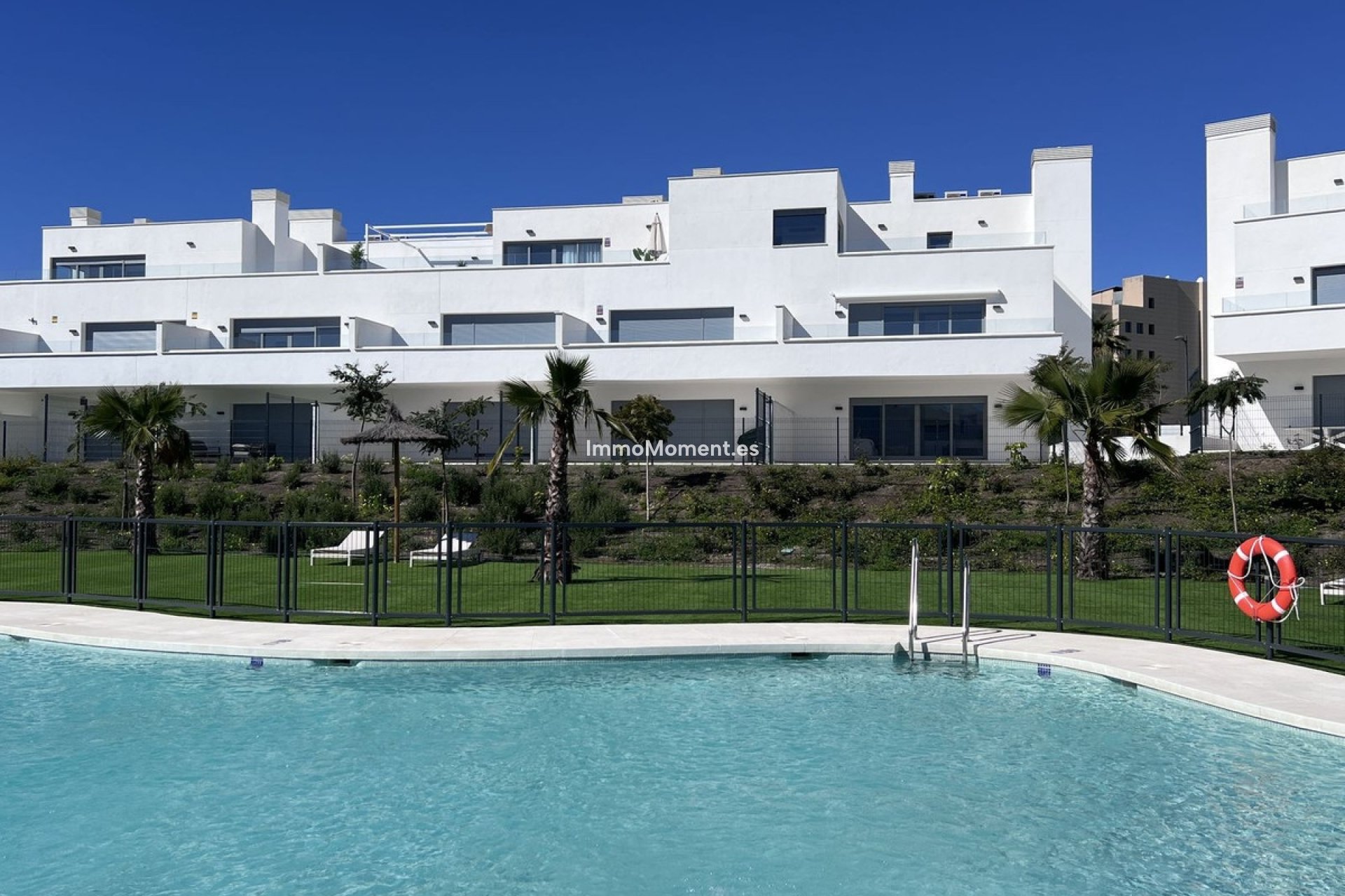 Resale - Apartment - Estepona - Bel Air