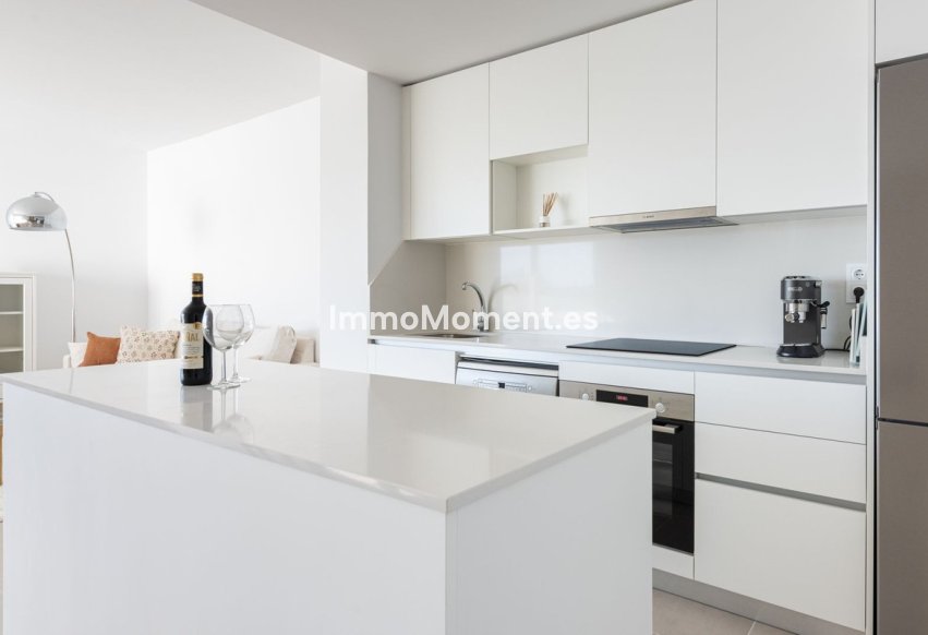 Resale - Apartment - Estepona - Bel Air