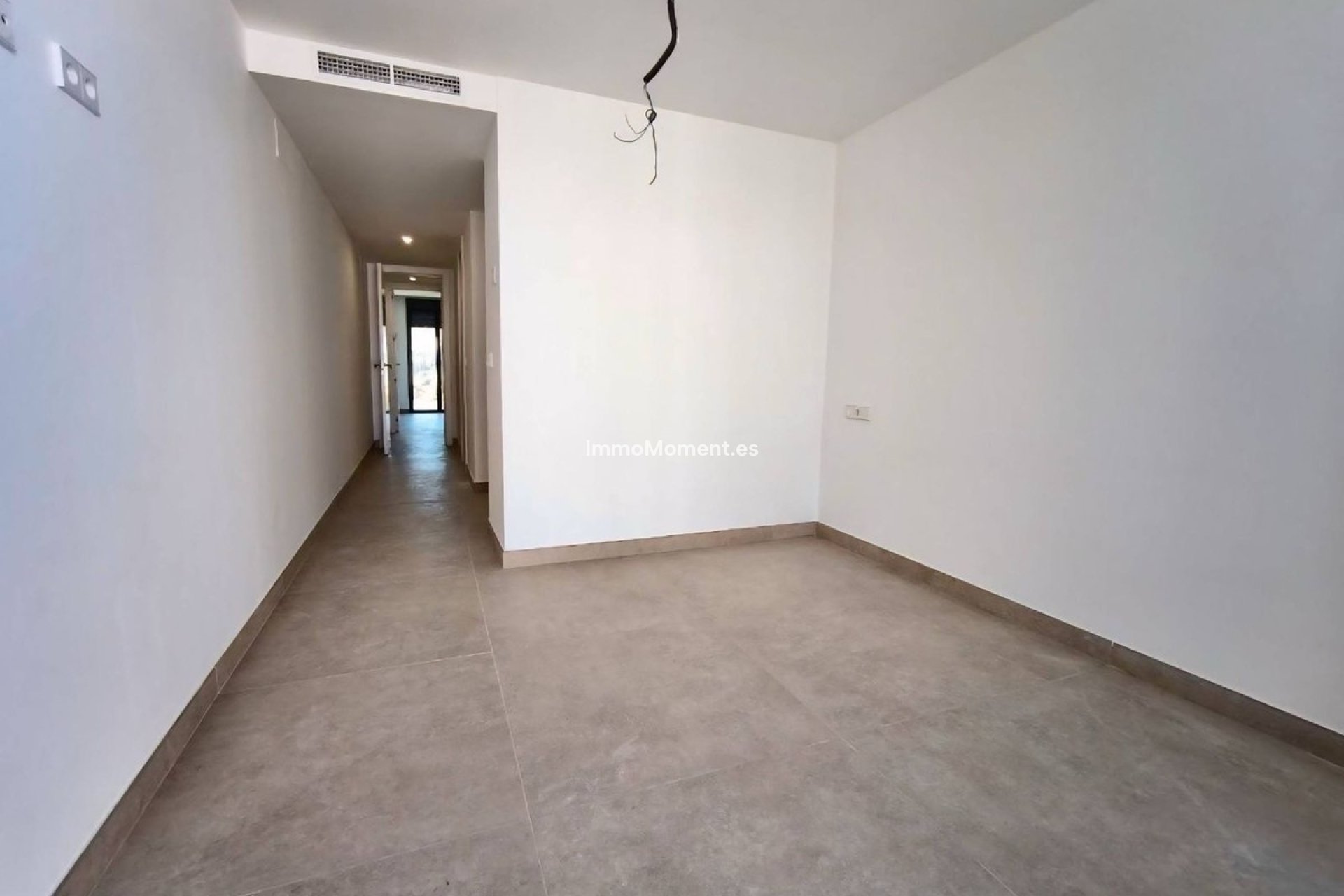 Resale - Apartment - Estepona - Bel Air