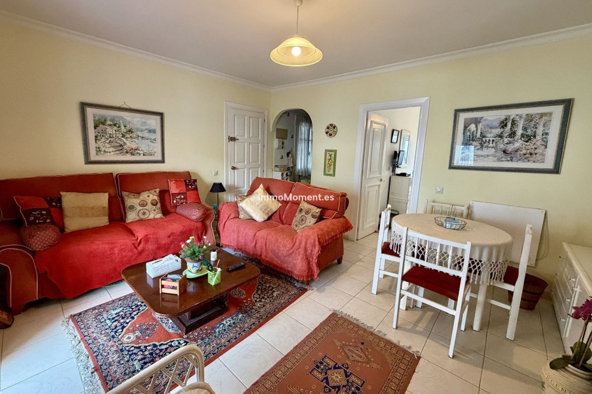 Resale - Apartment - Estepona - Benamara