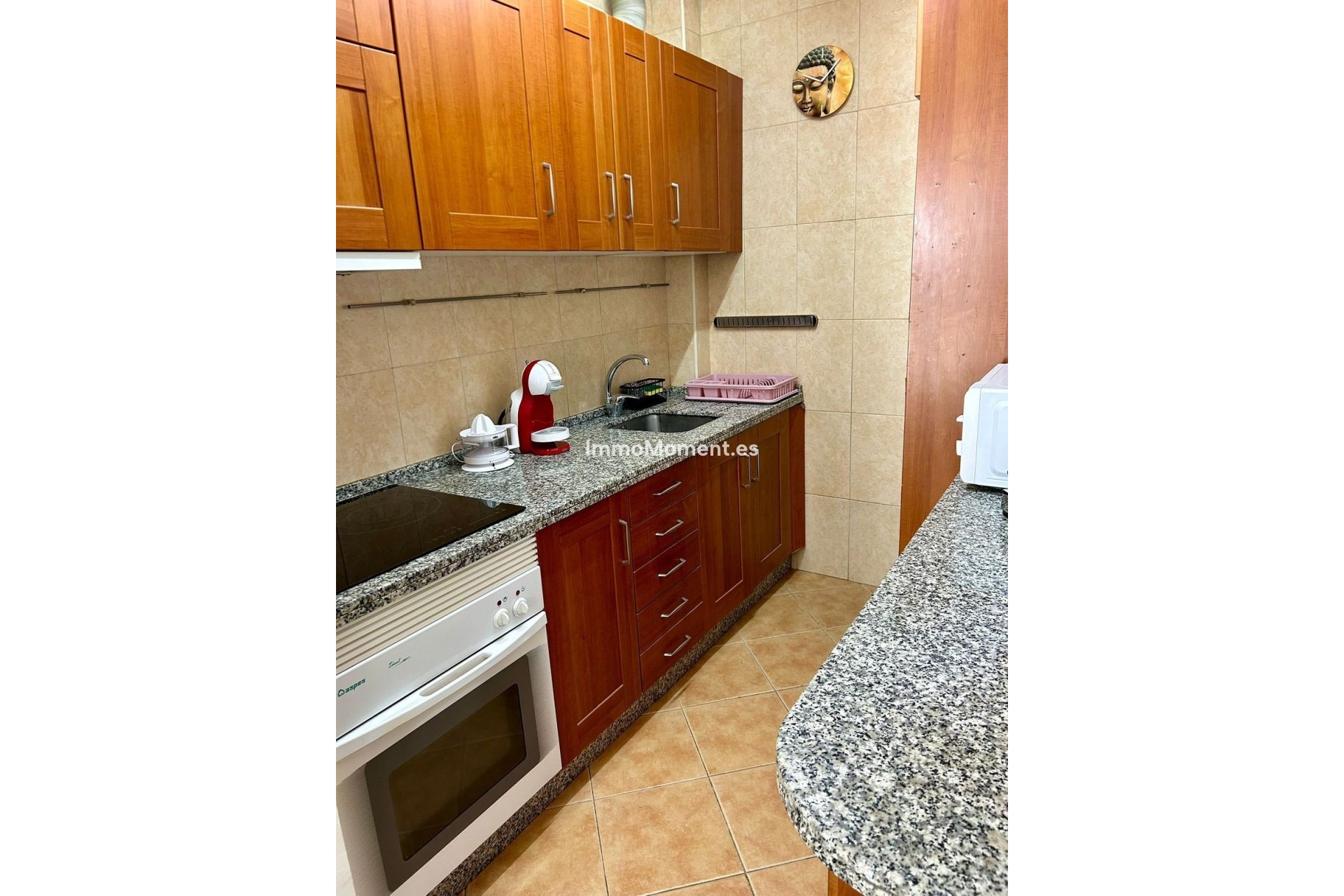 Resale - Apartment - Estepona - Benamara