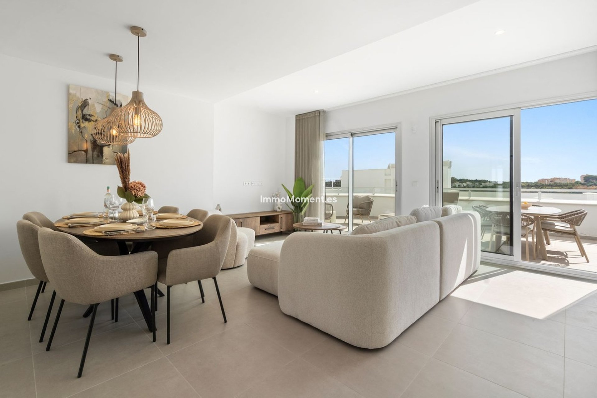 Resale - Apartment - Estepona - Cancelada