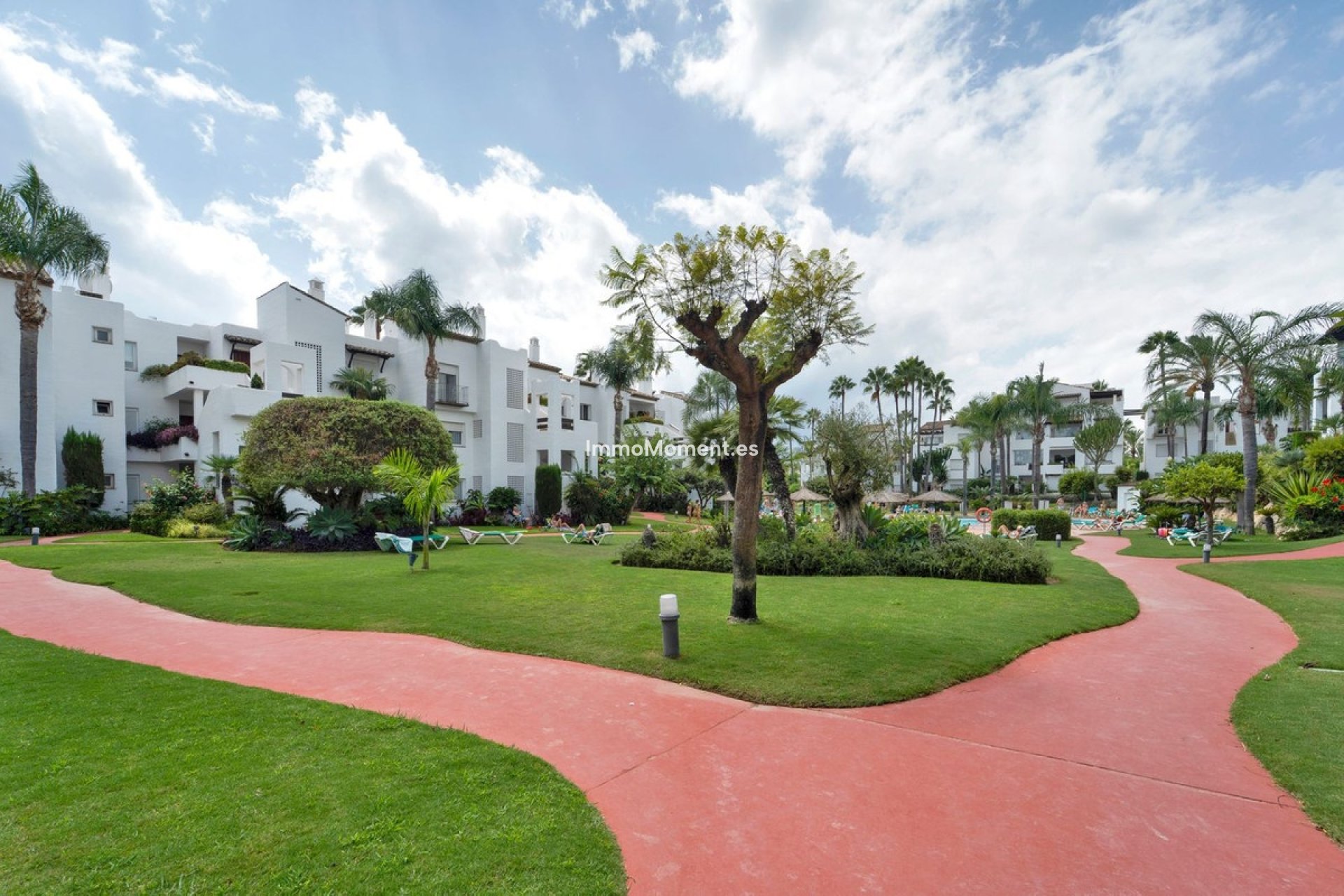 Resale - Apartment - Estepona - Cancelada