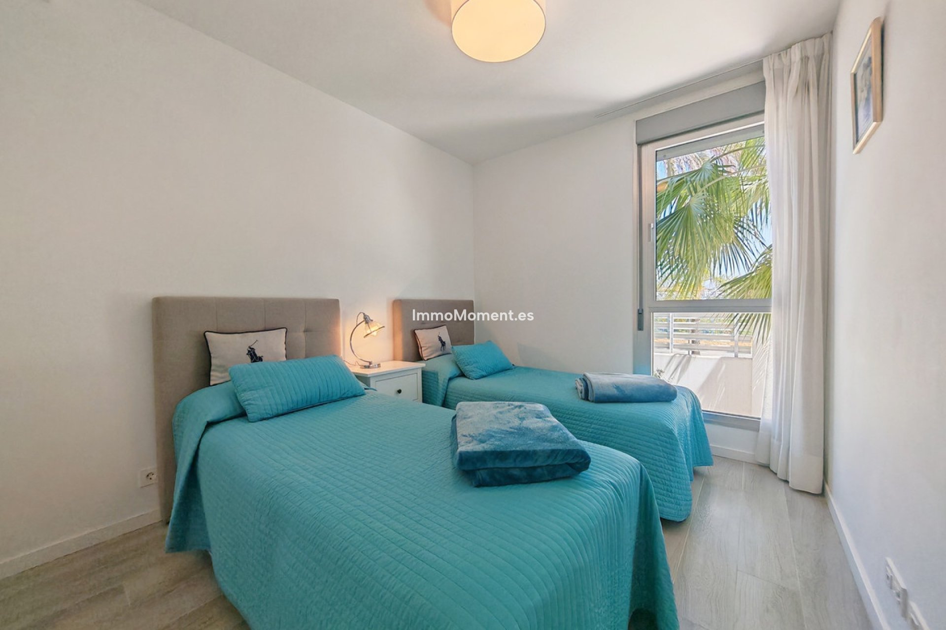 Resale - Apartment - Estepona - Cancelada