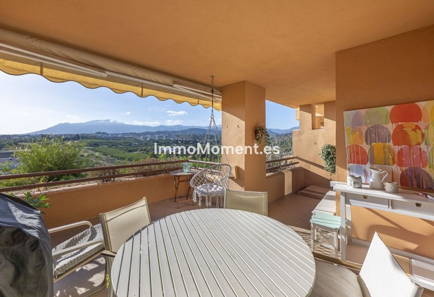Resale - Apartment - Estepona - Cancelada