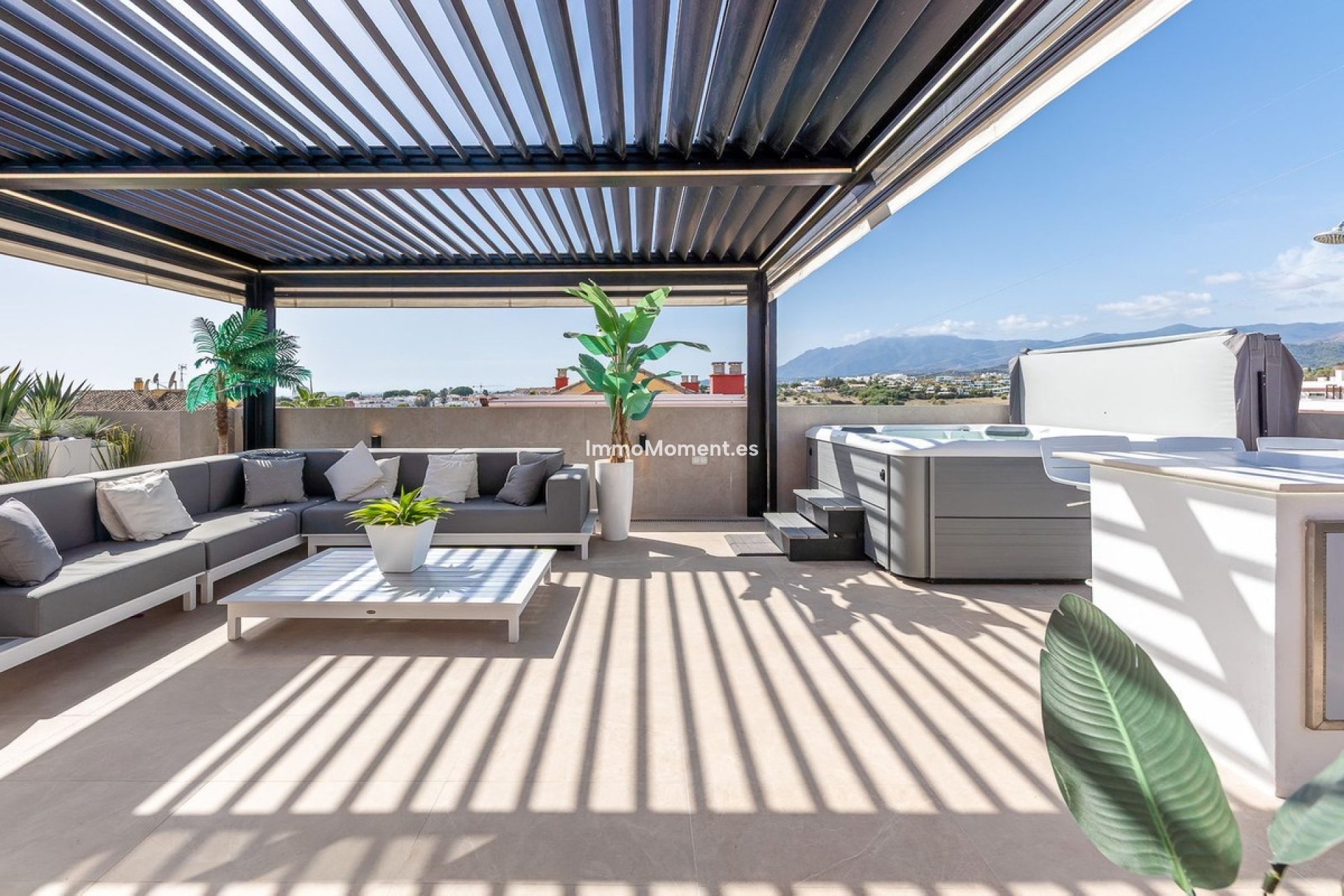 Resale - Apartment - Estepona - Cancelada