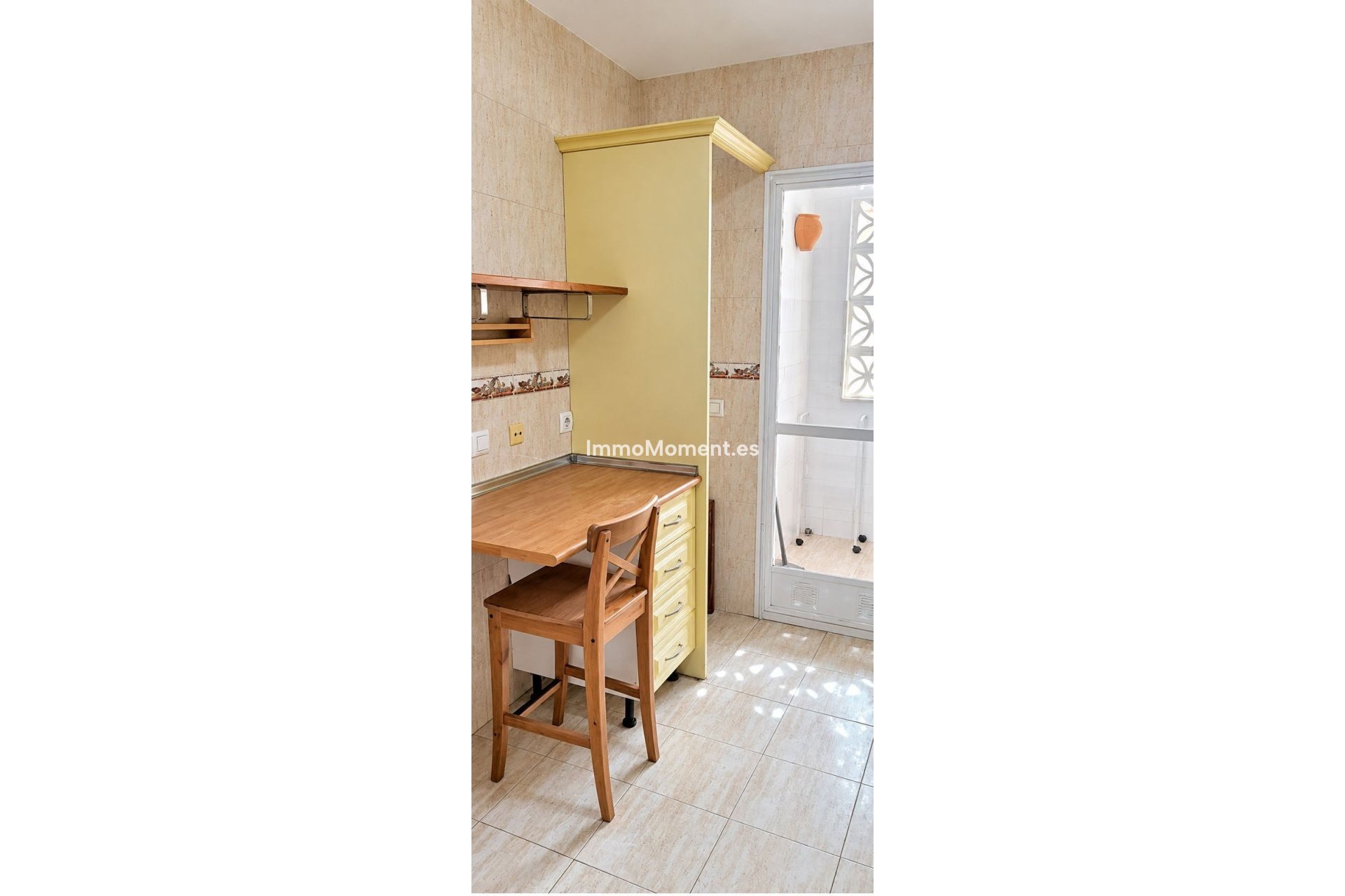 Resale - Apartment - Estepona - Cancelada