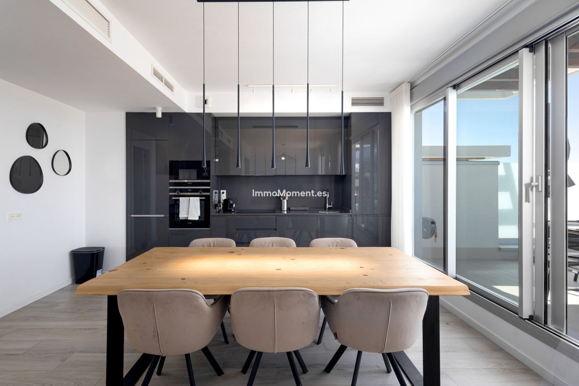 Resale - Apartment - Estepona - Cancelada