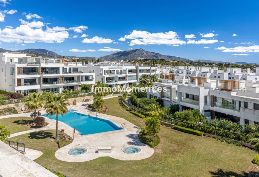 Resale - Apartment - Estepona - Cancelada