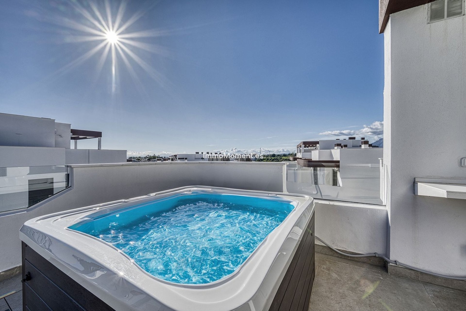 Resale - Apartment - Estepona - Cancelada