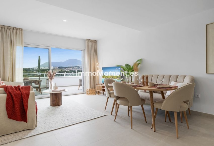 Resale - Apartment - Estepona - Cancelada