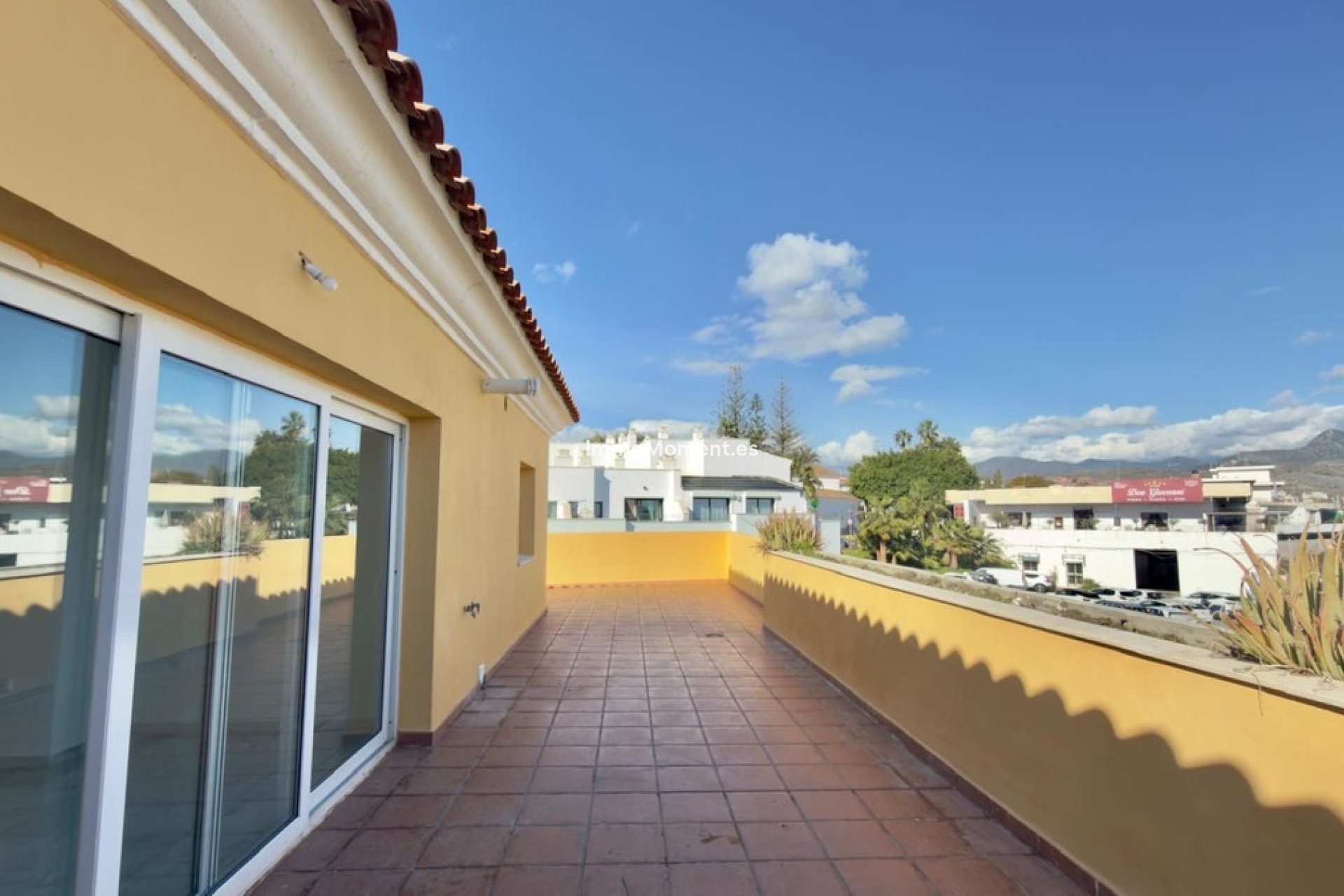 Resale - Apartment - Estepona - Cancelada