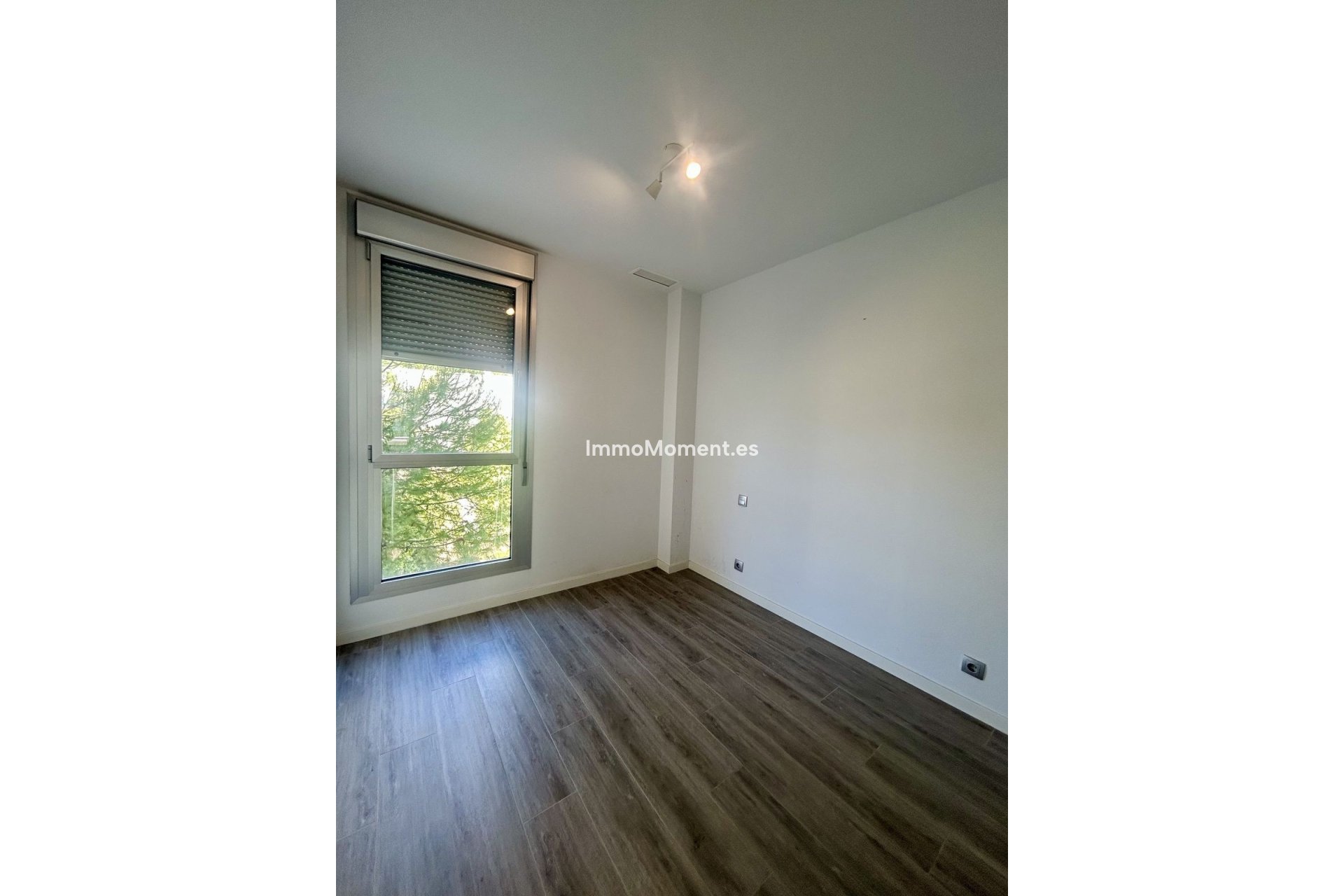 Resale - Apartment - Estepona - Cancelada