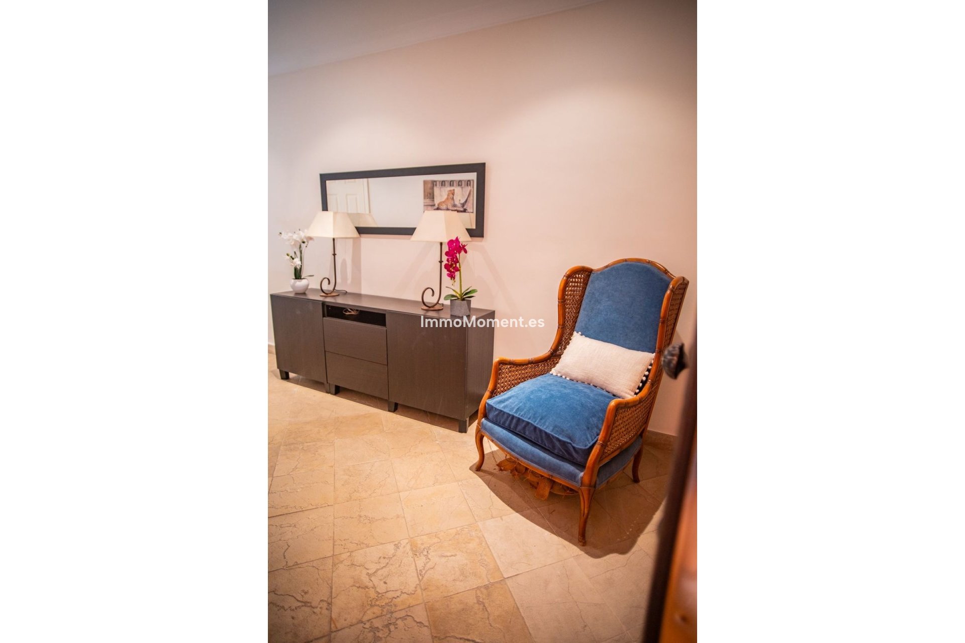 Resale - Apartment - Estepona - Cancelada