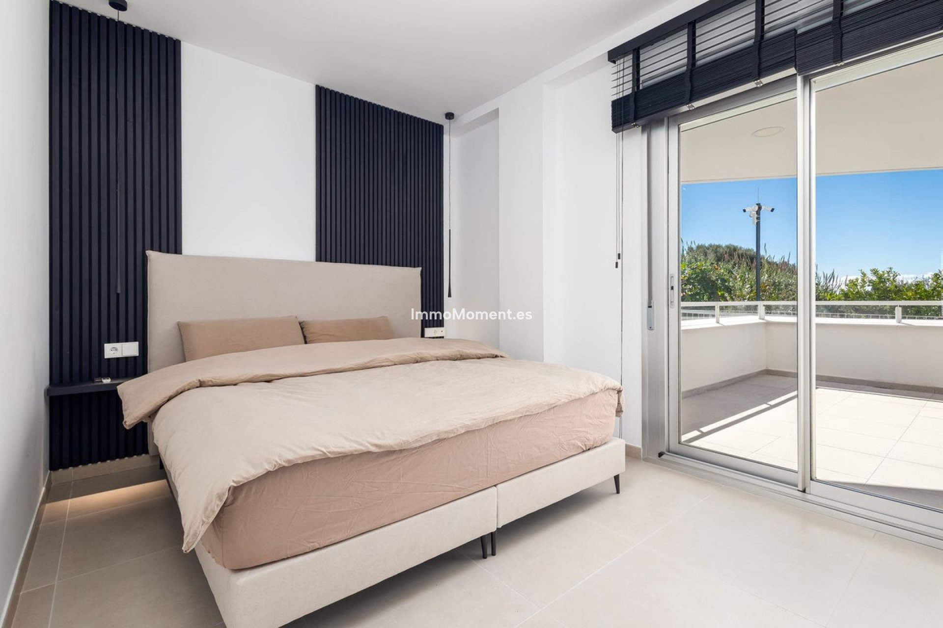 Resale - Apartment - Estepona - Cancelada