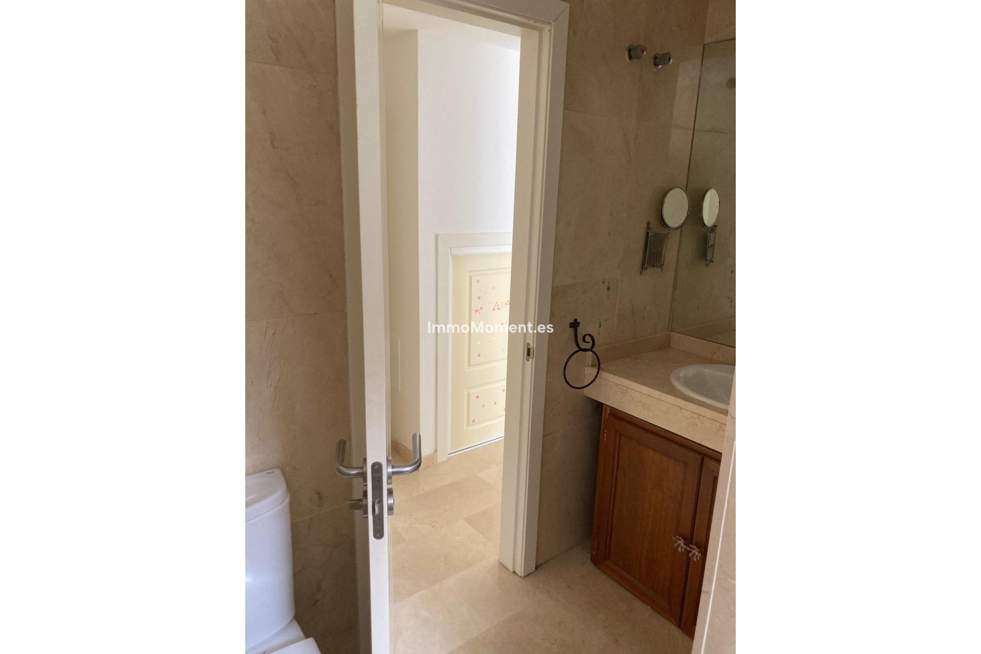 Resale - Apartment - Estepona - Cancelada
