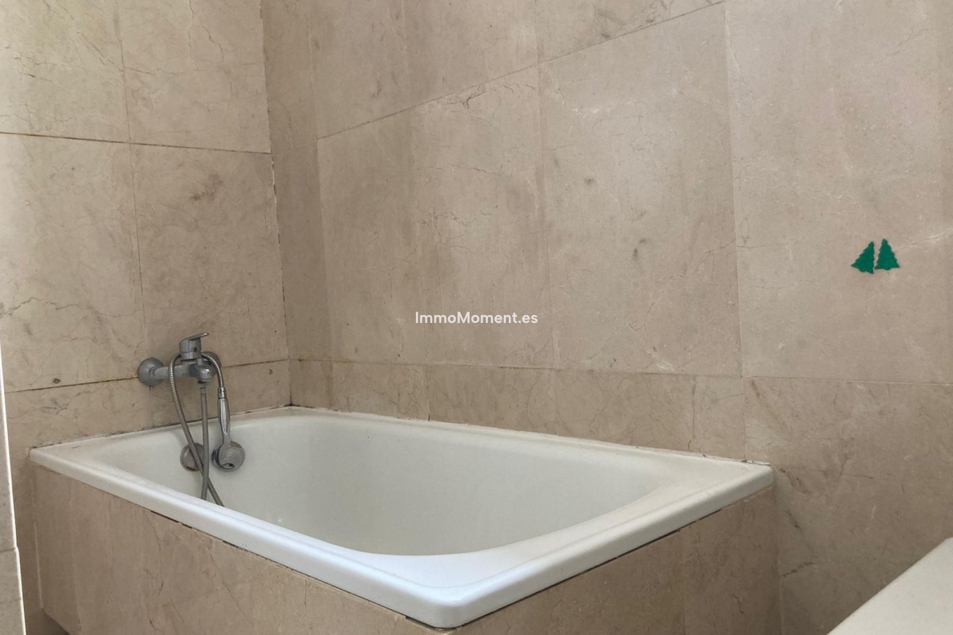 Resale - Apartment - Estepona - Cancelada