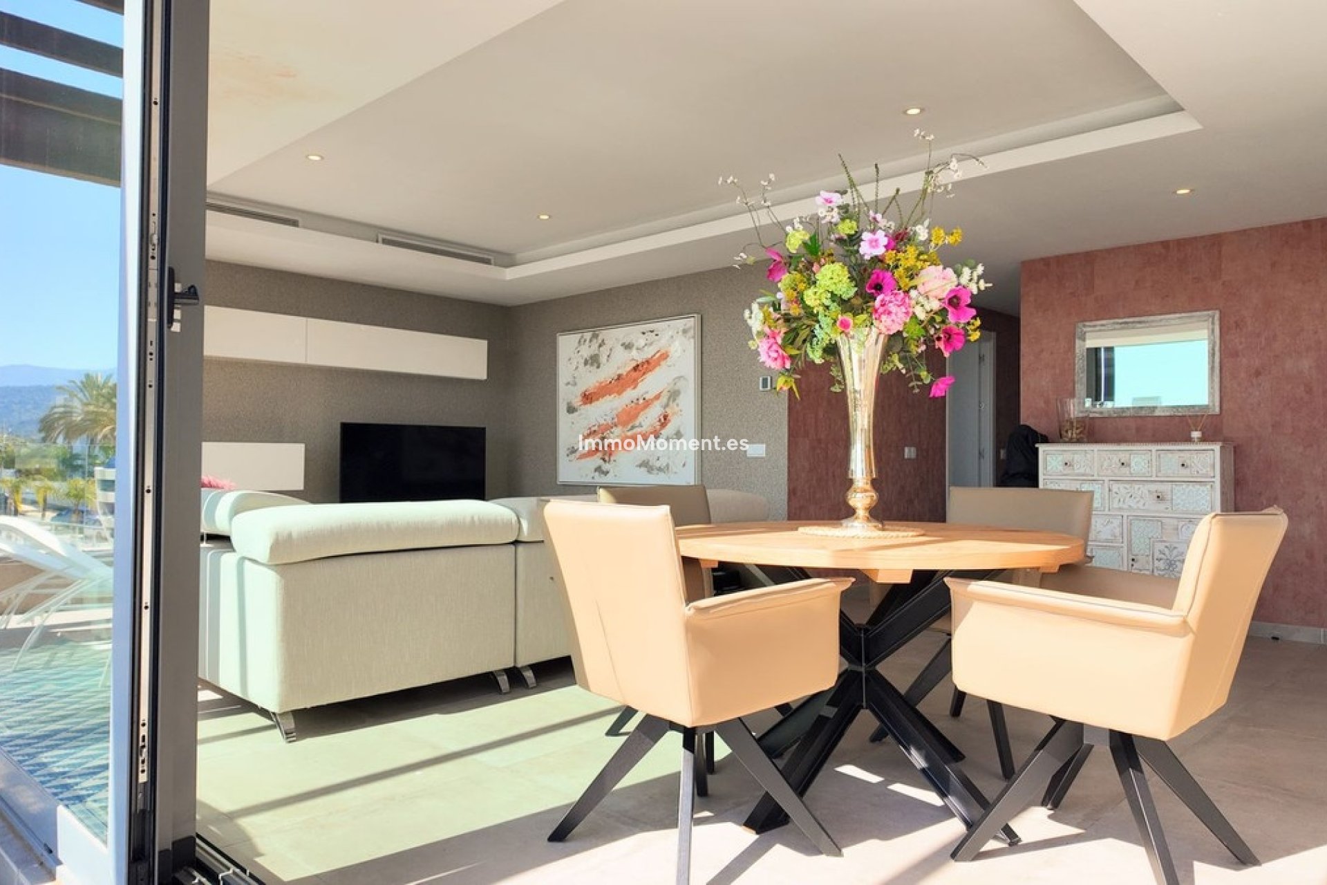Resale - Apartment - Estepona - Cancelada