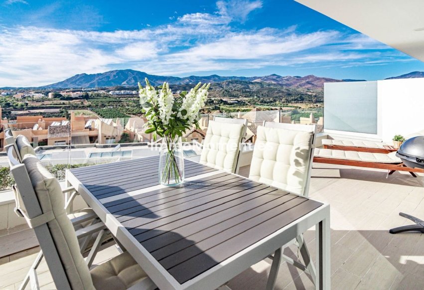 Resale - Apartment - Estepona - Cancelada