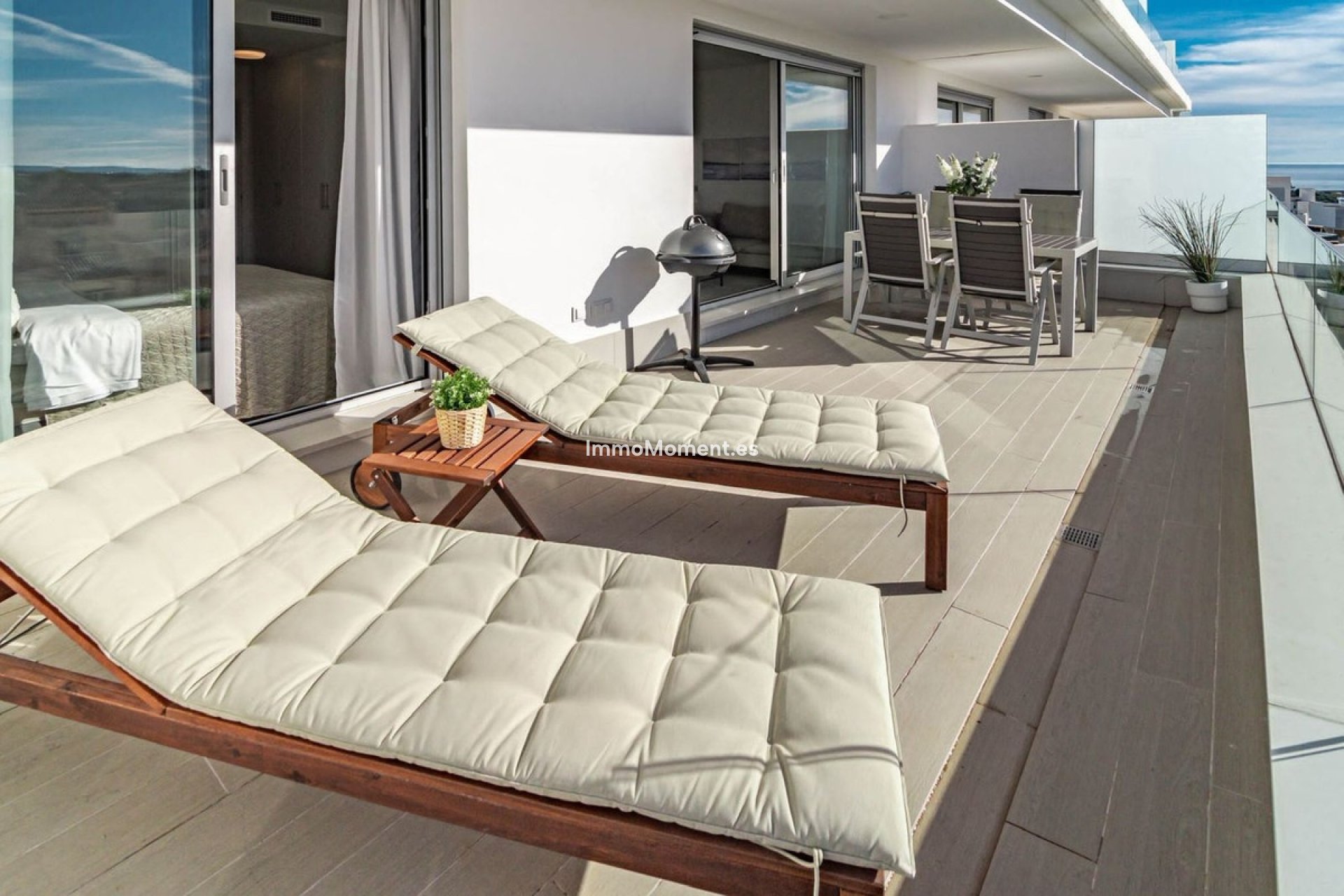 Resale - Apartment - Estepona - Cancelada