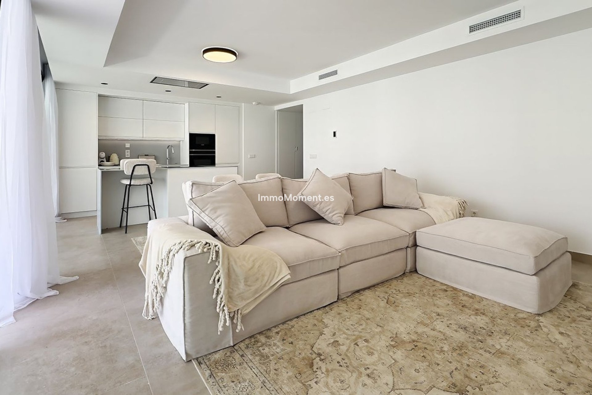 Resale - Apartment - Estepona - Cancelada