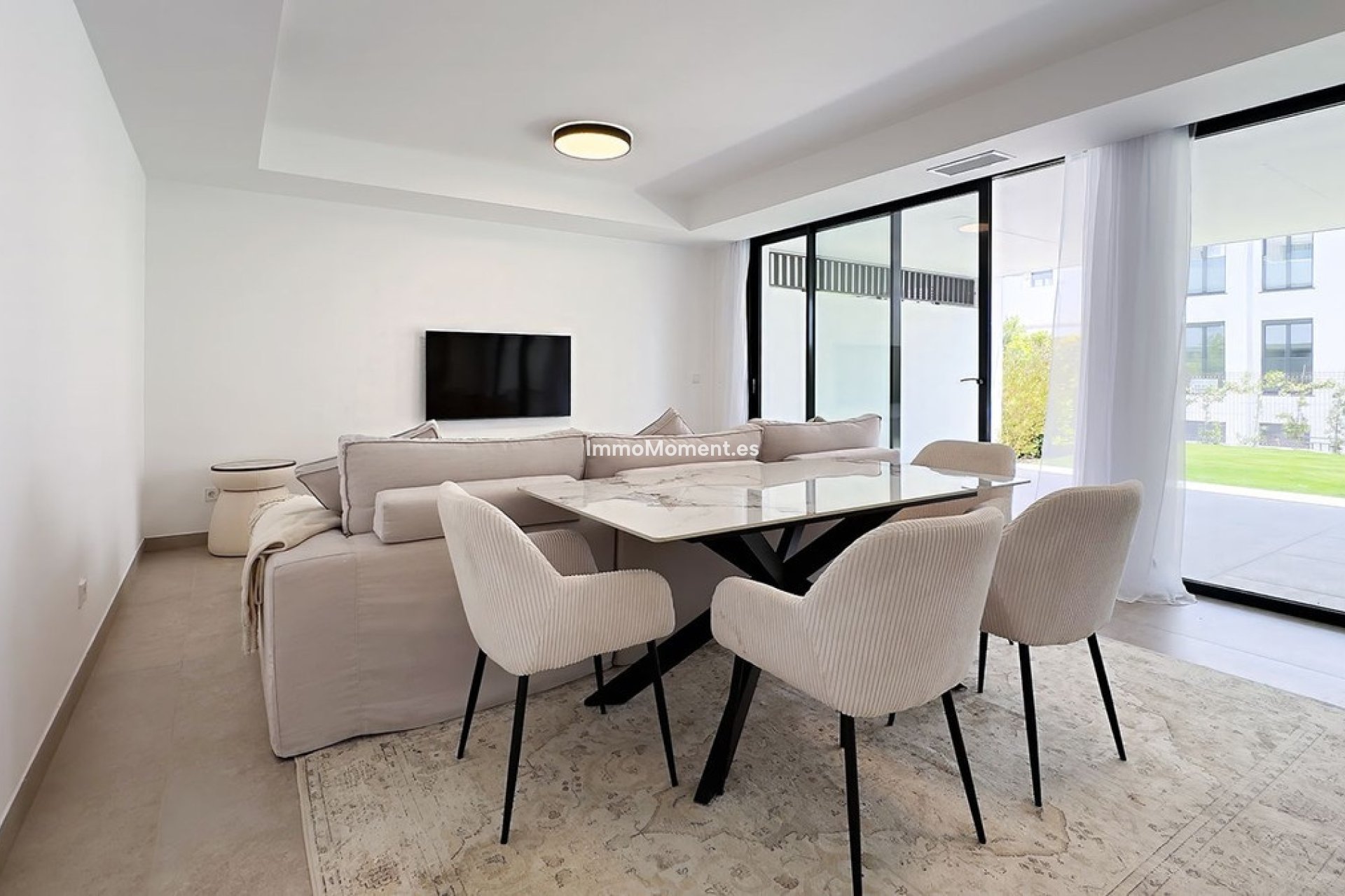 Resale - Apartment - Estepona - Cancelada