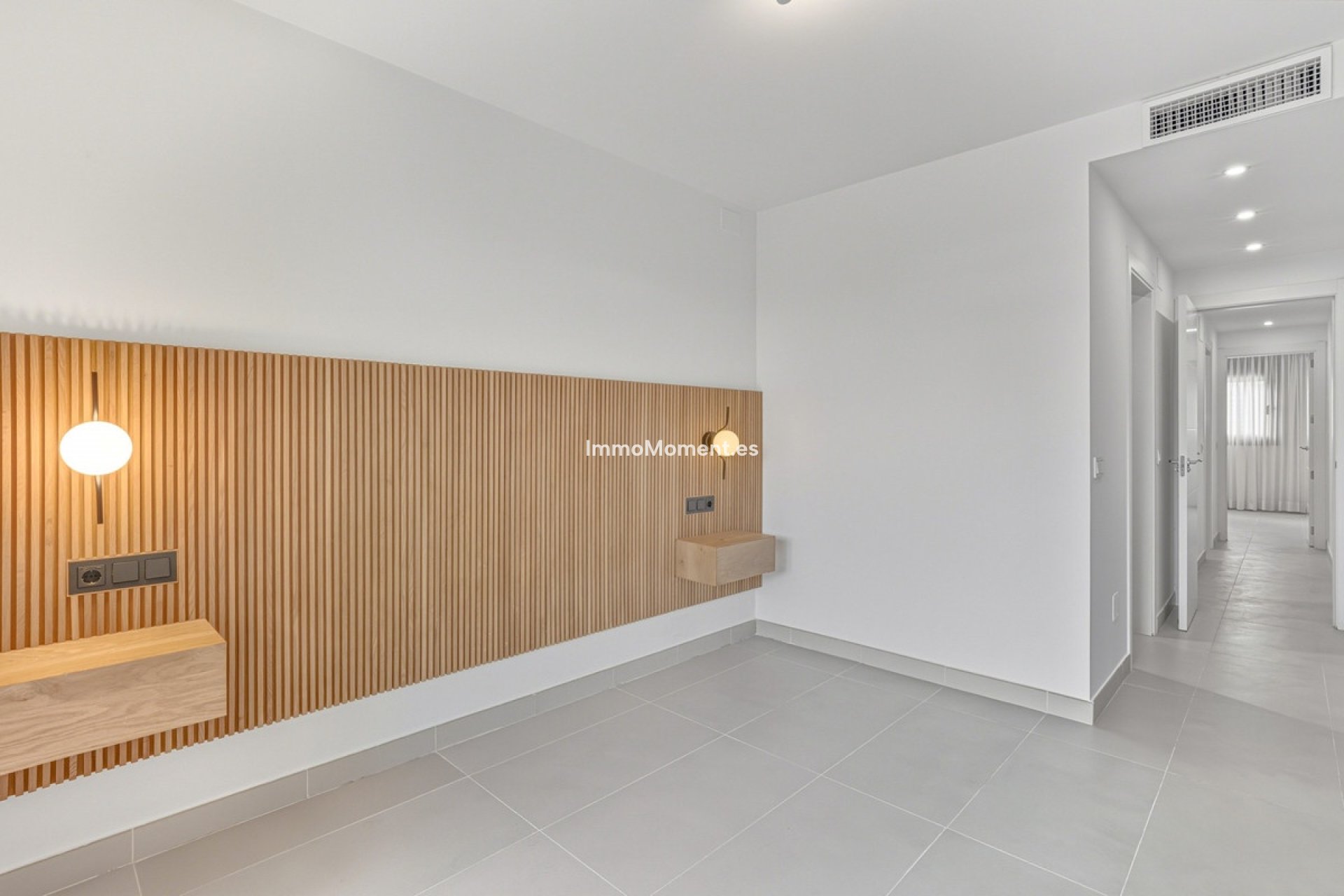 Resale - Apartment - Estepona - Cancelada