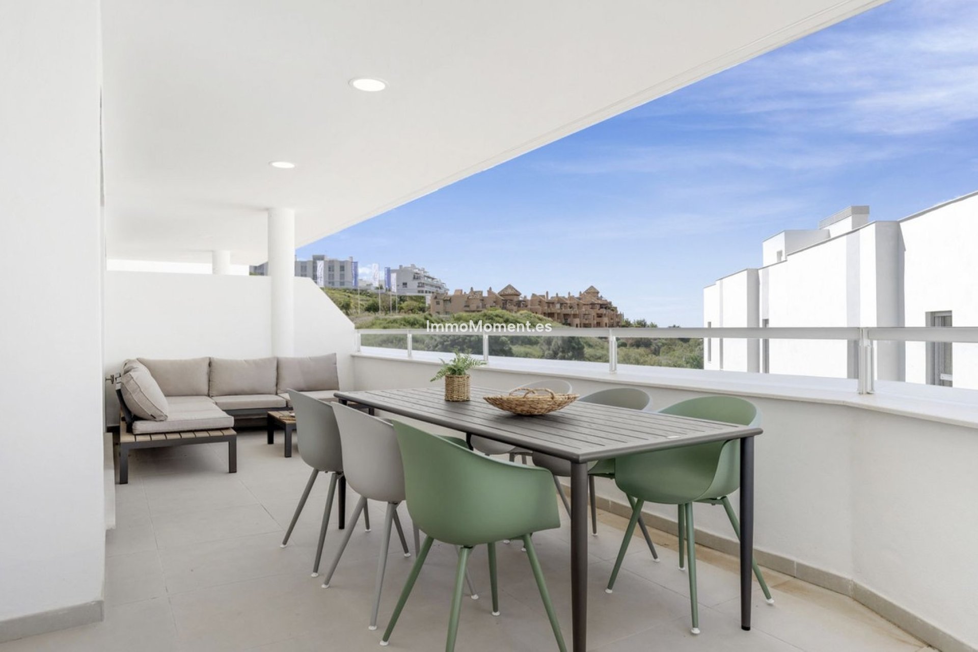 Resale - Apartment - Estepona - Cancelada