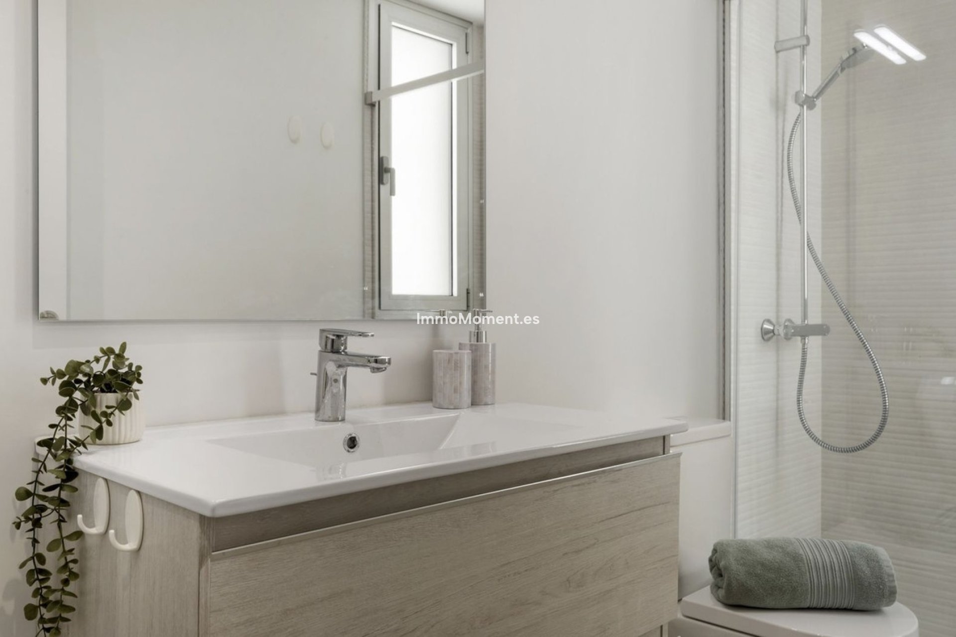 Resale - Apartment - Estepona - Cancelada