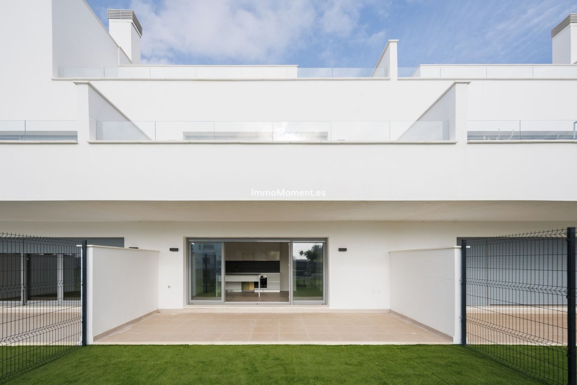 Resale - Apartment - Estepona - Cancelada