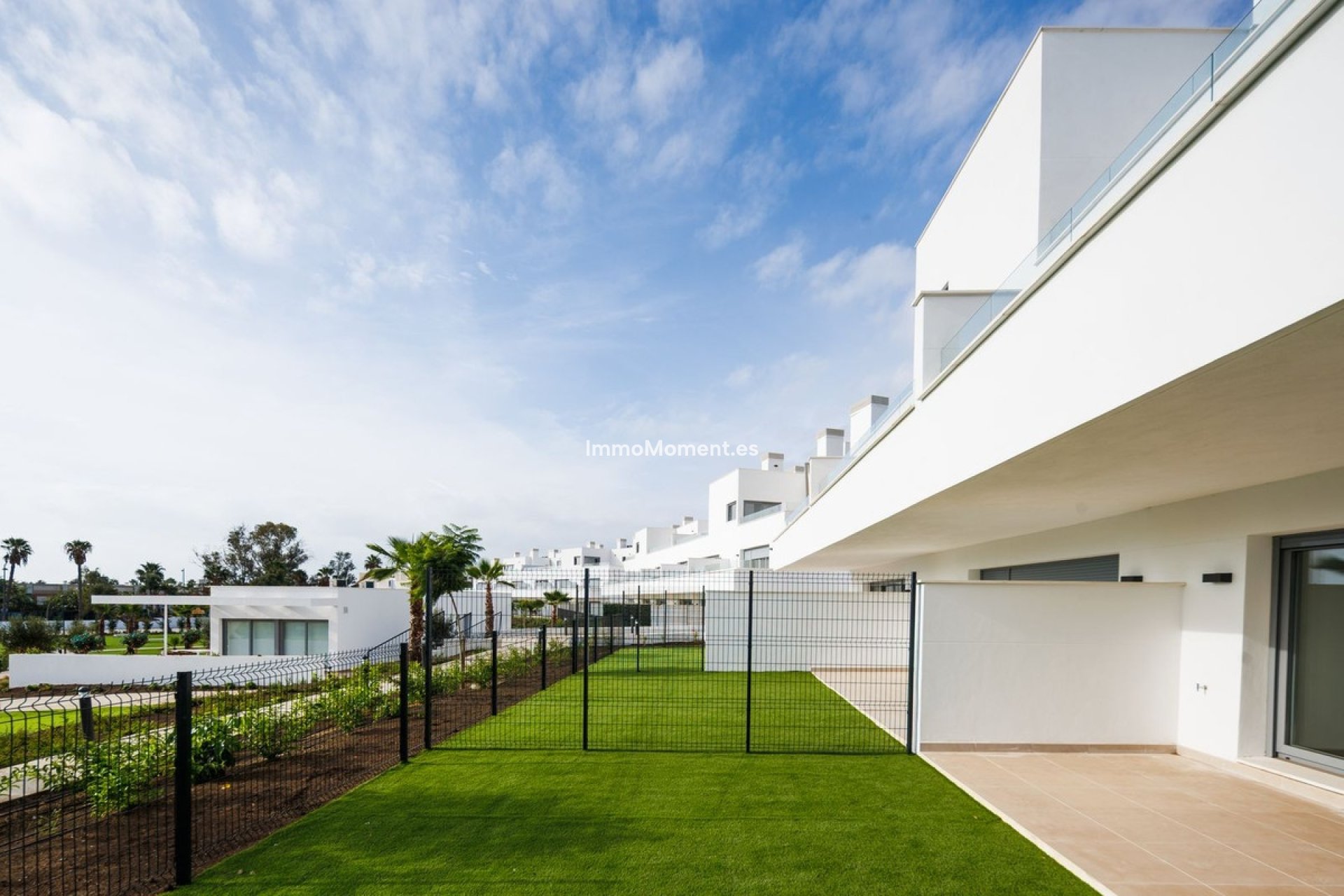 Resale - Apartment - Estepona - Cancelada