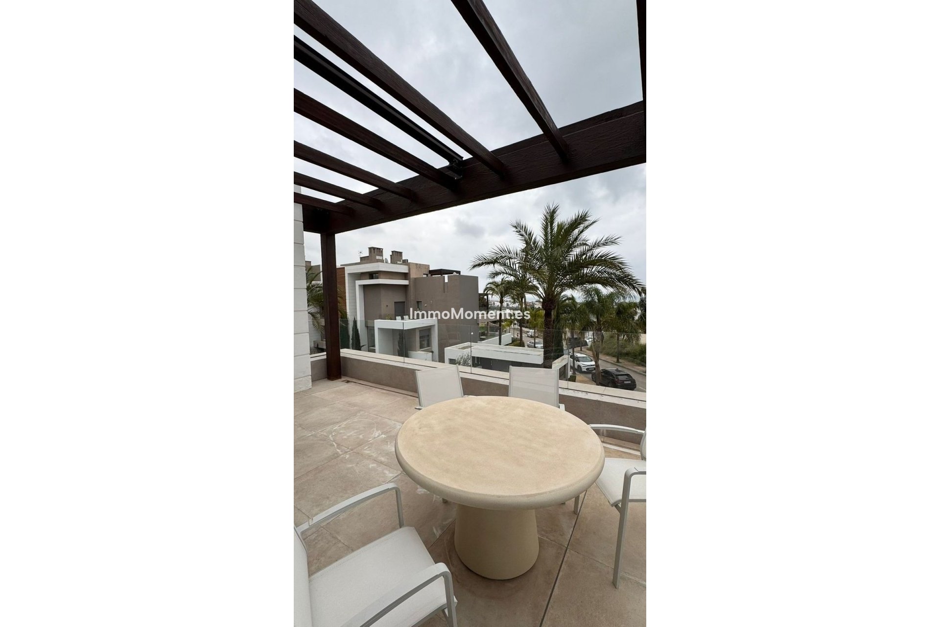 Resale - Apartment - Estepona - Cancelada