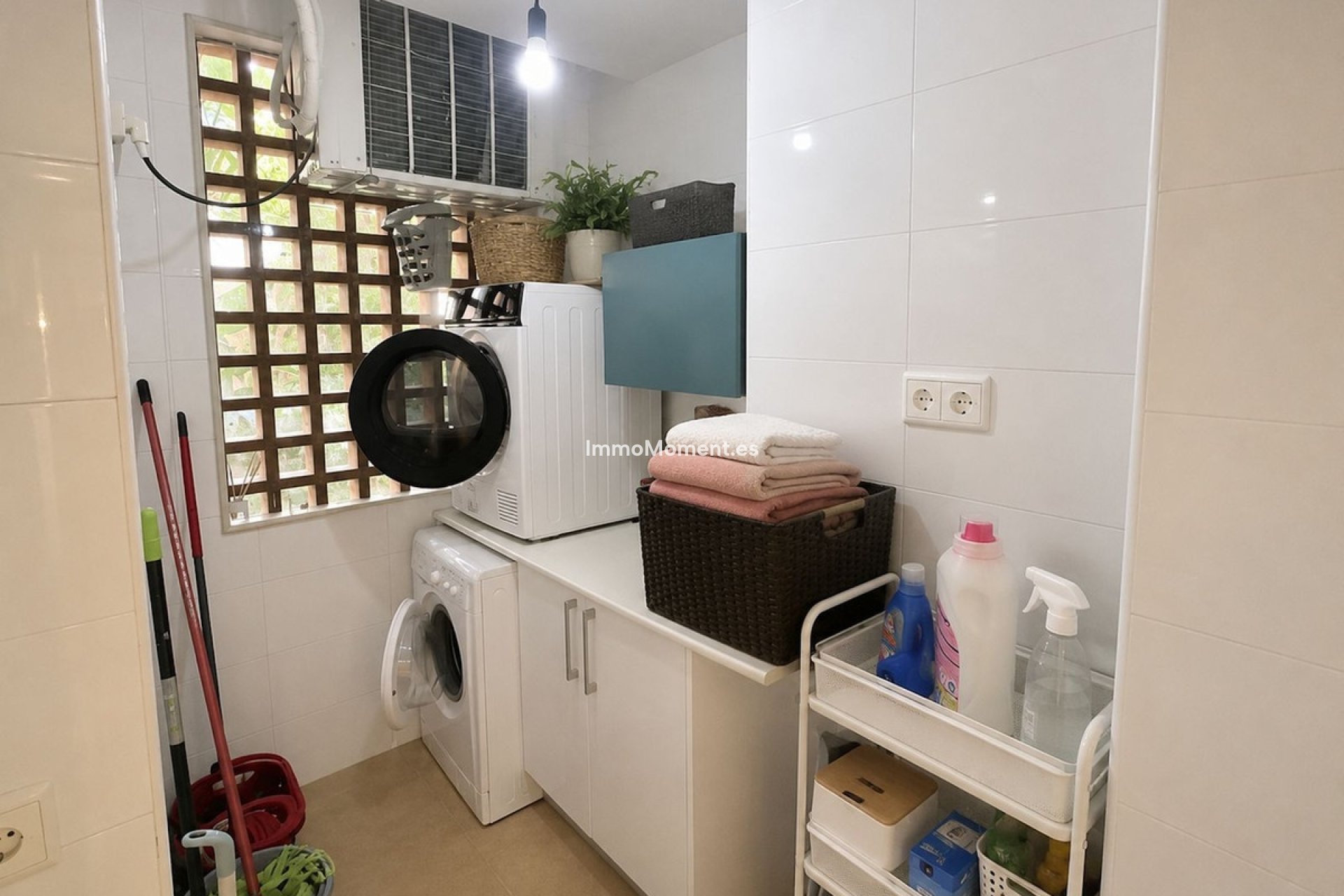 Resale - Apartment - Estepona - Cancelada