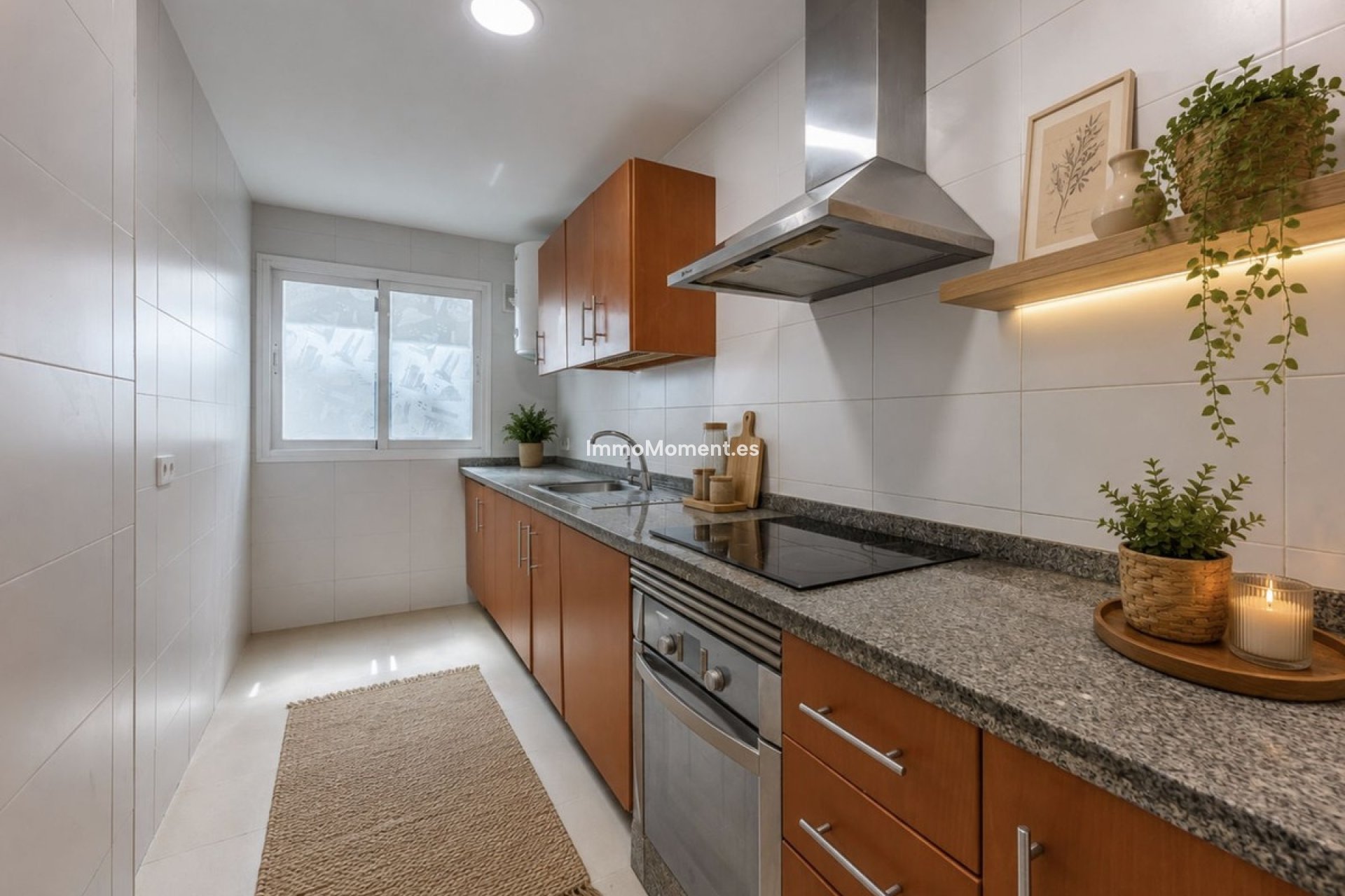 Resale - Apartment - Estepona - Cancelada