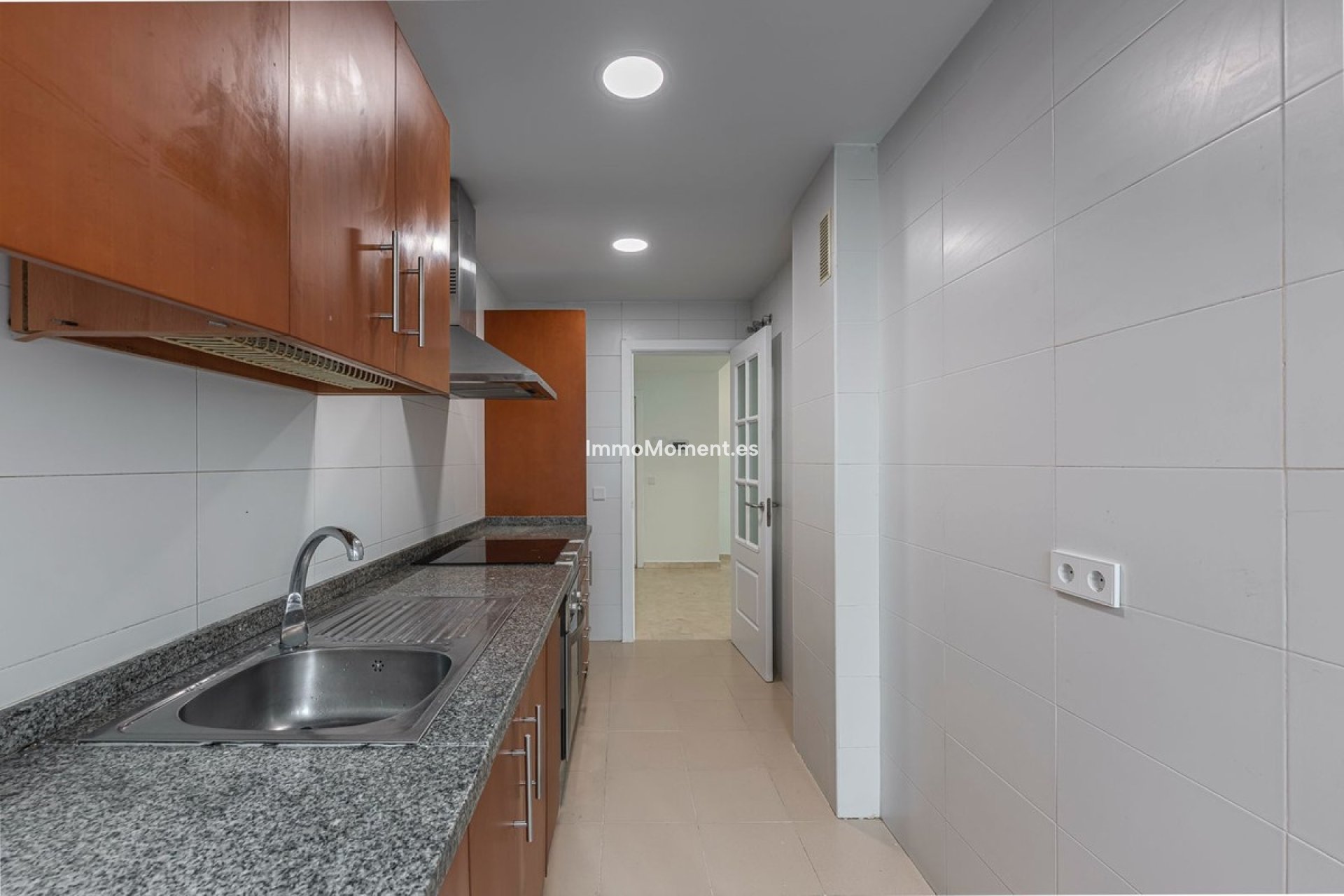 Resale - Apartment - Estepona - Cancelada
