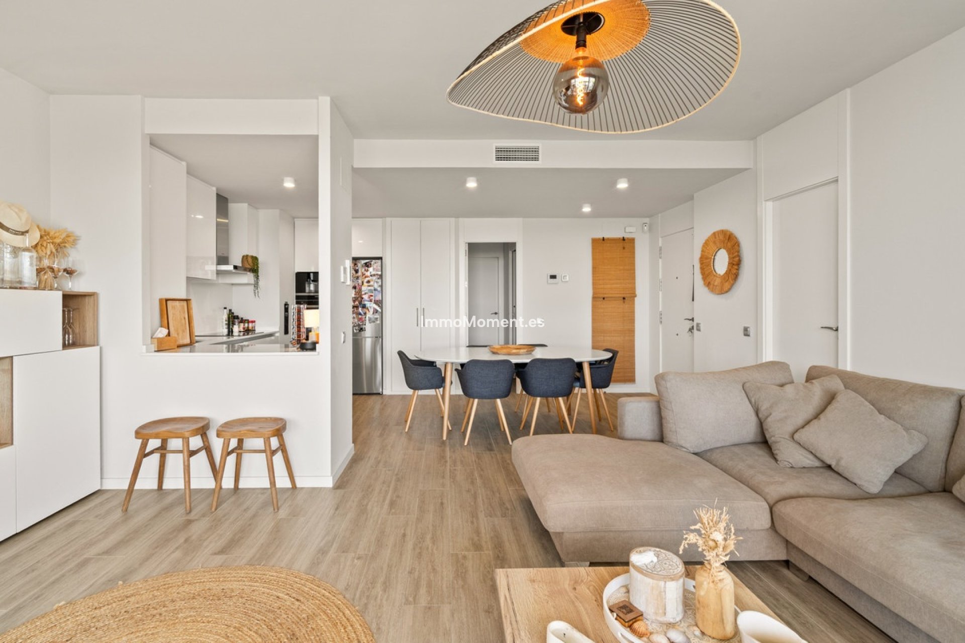 Resale - Apartment - Estepona - Cancelada
