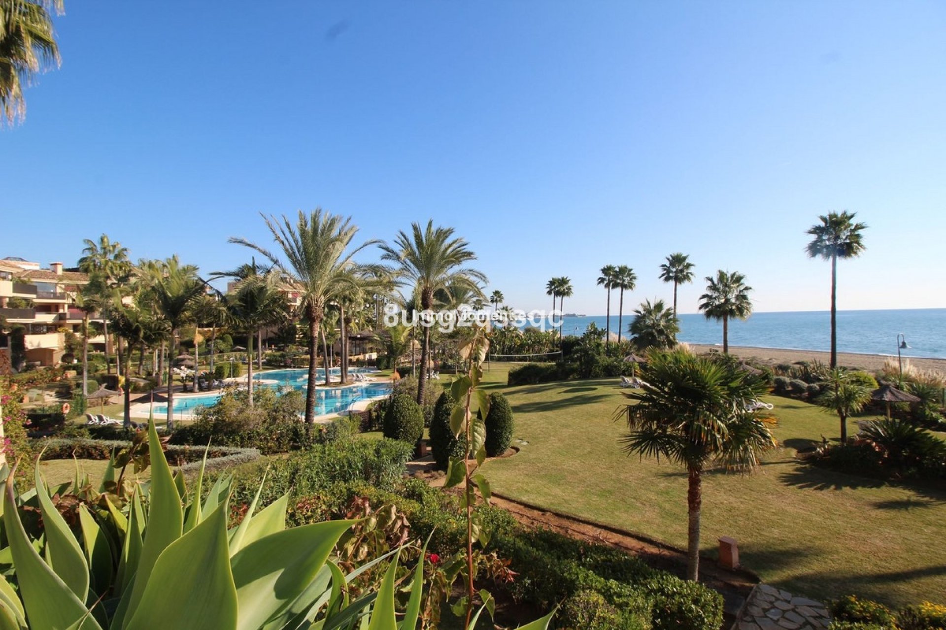 Resale - Apartment - Estepona - Costalita