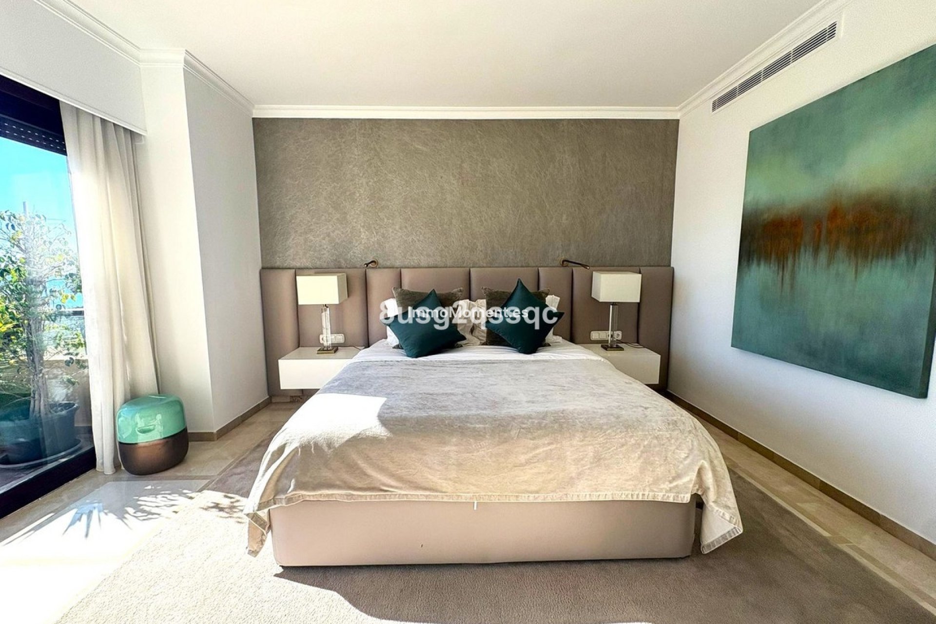 Resale - Apartment - Estepona - Costalita